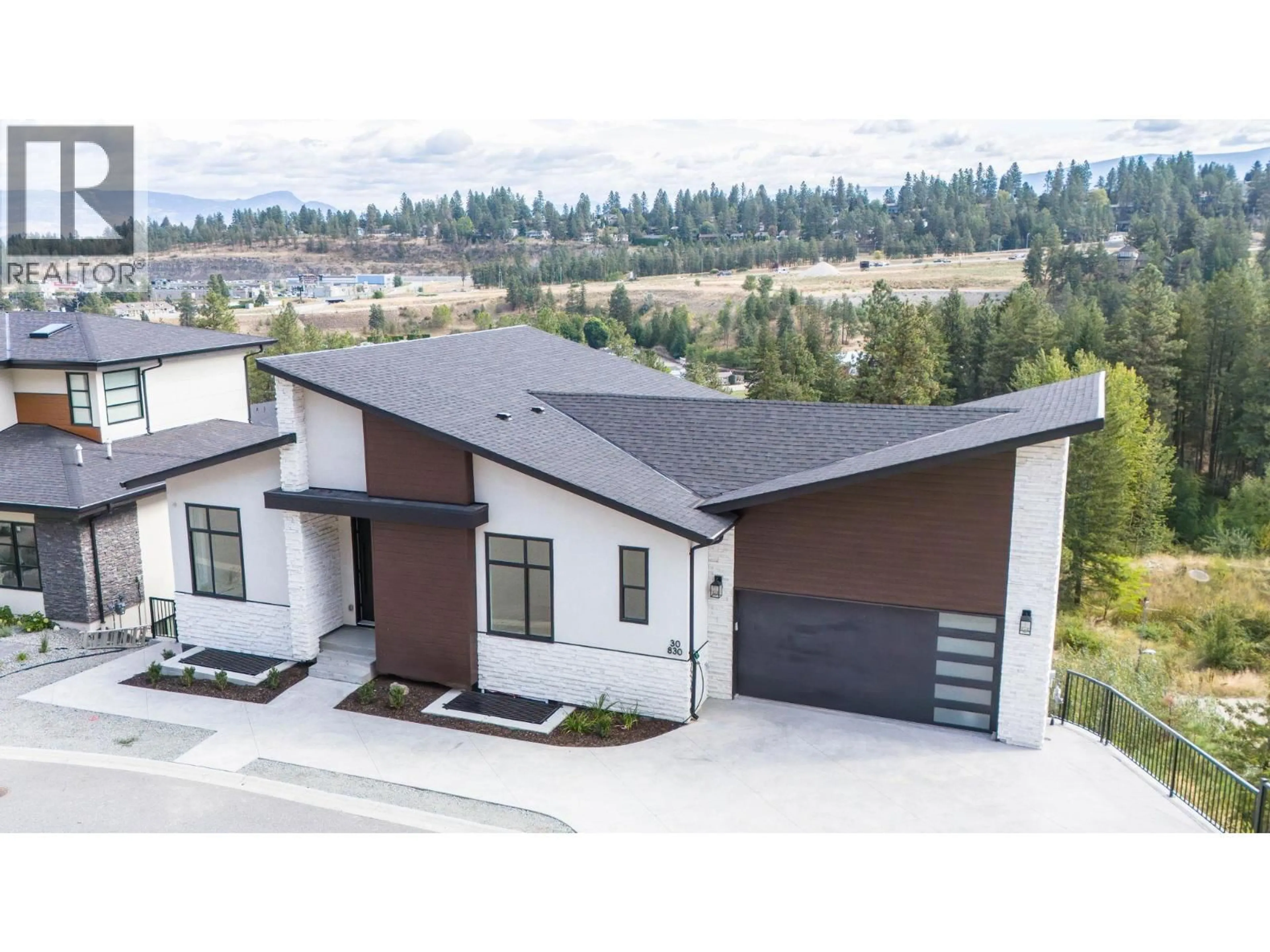 Home with vinyl exterior material, mountain view for 30 - 830 WESTVIEW WAY, West Kelowna British Columbia V1Z0A5