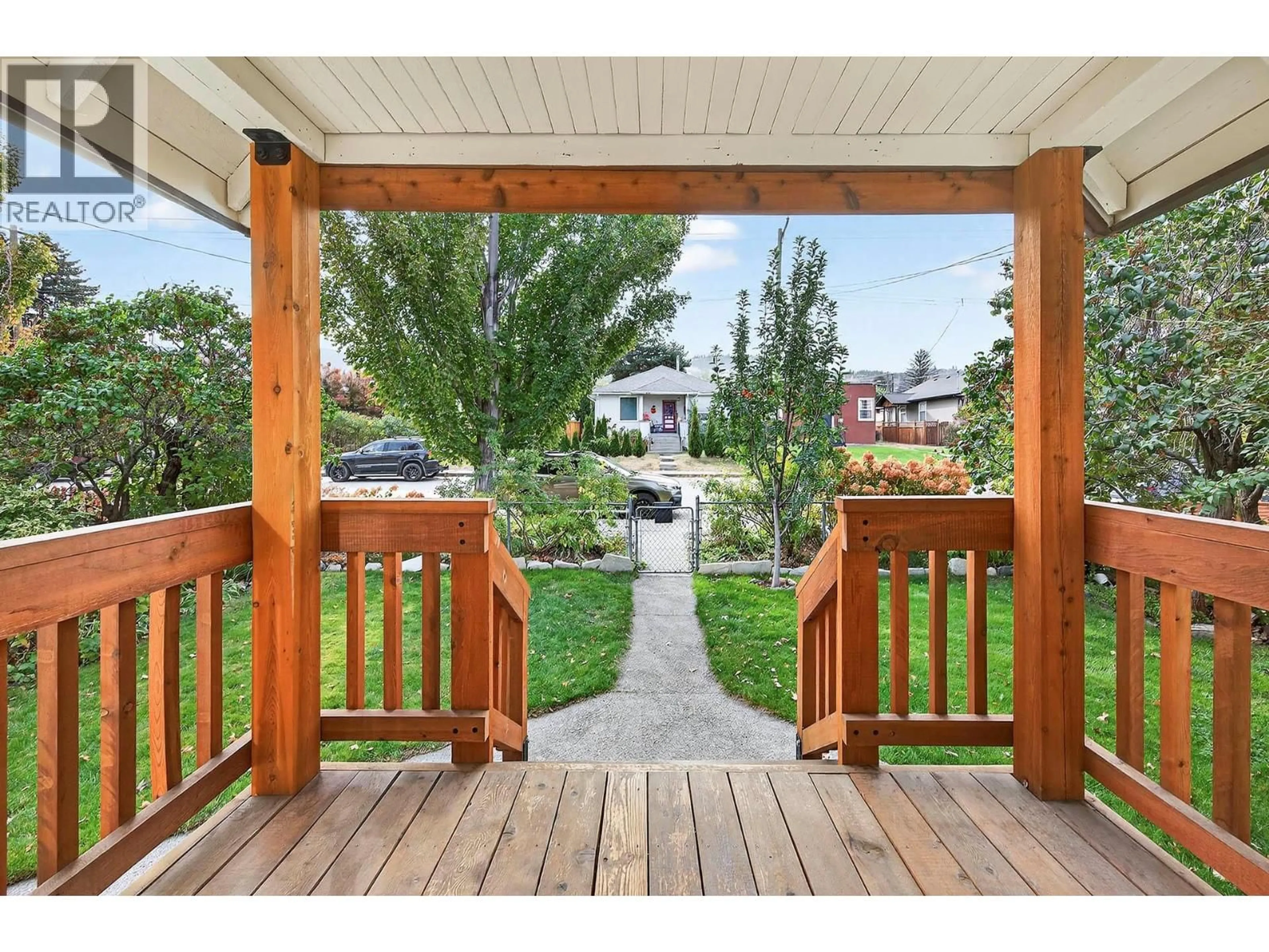 Patio, street for 936 NICOLA STREET, Kamloops British Columbia V2C2R9