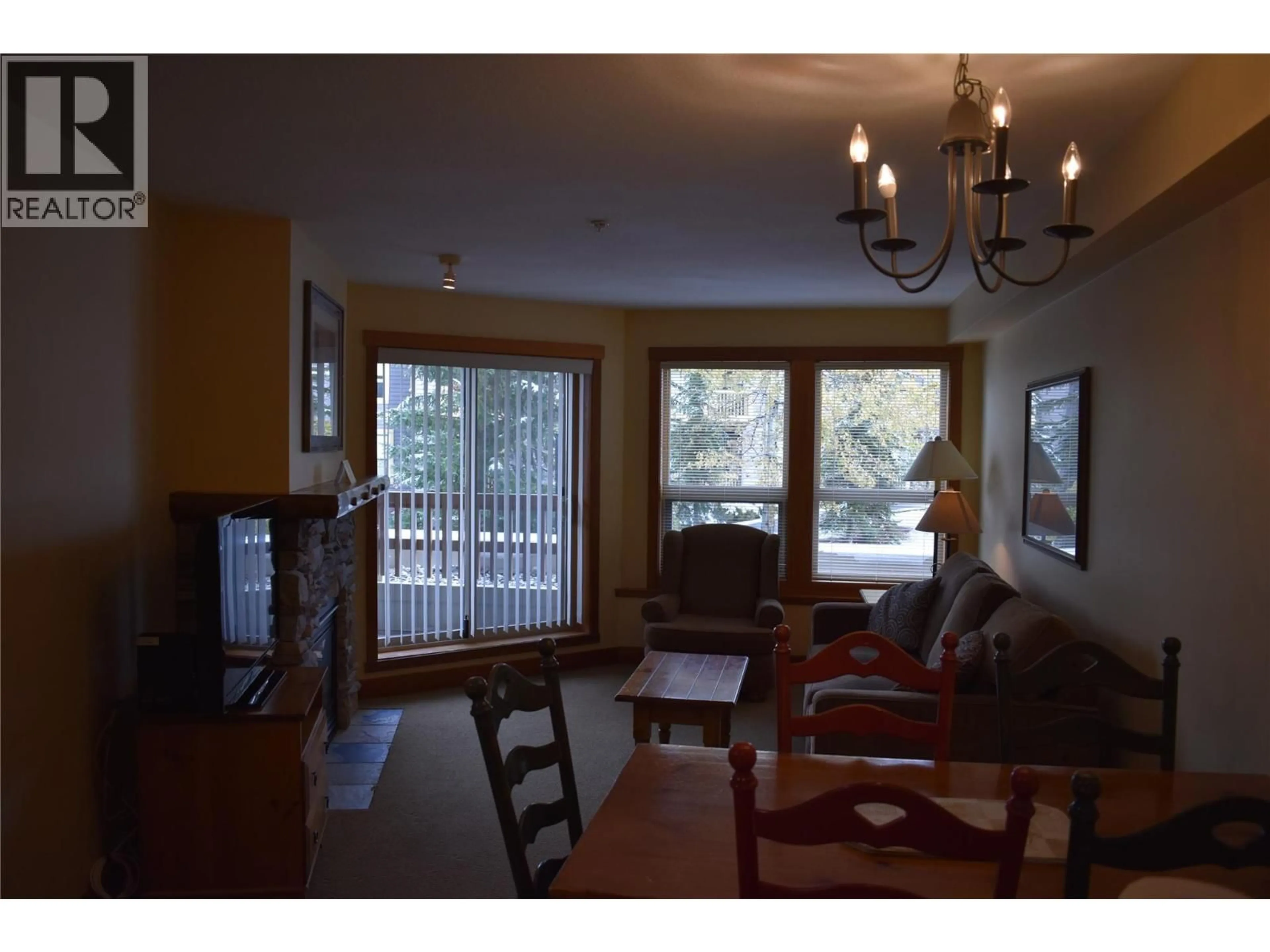 Unknown for 104 - 2080 SUMMIT DRIVE, Panorama British Columbia V0A1T0