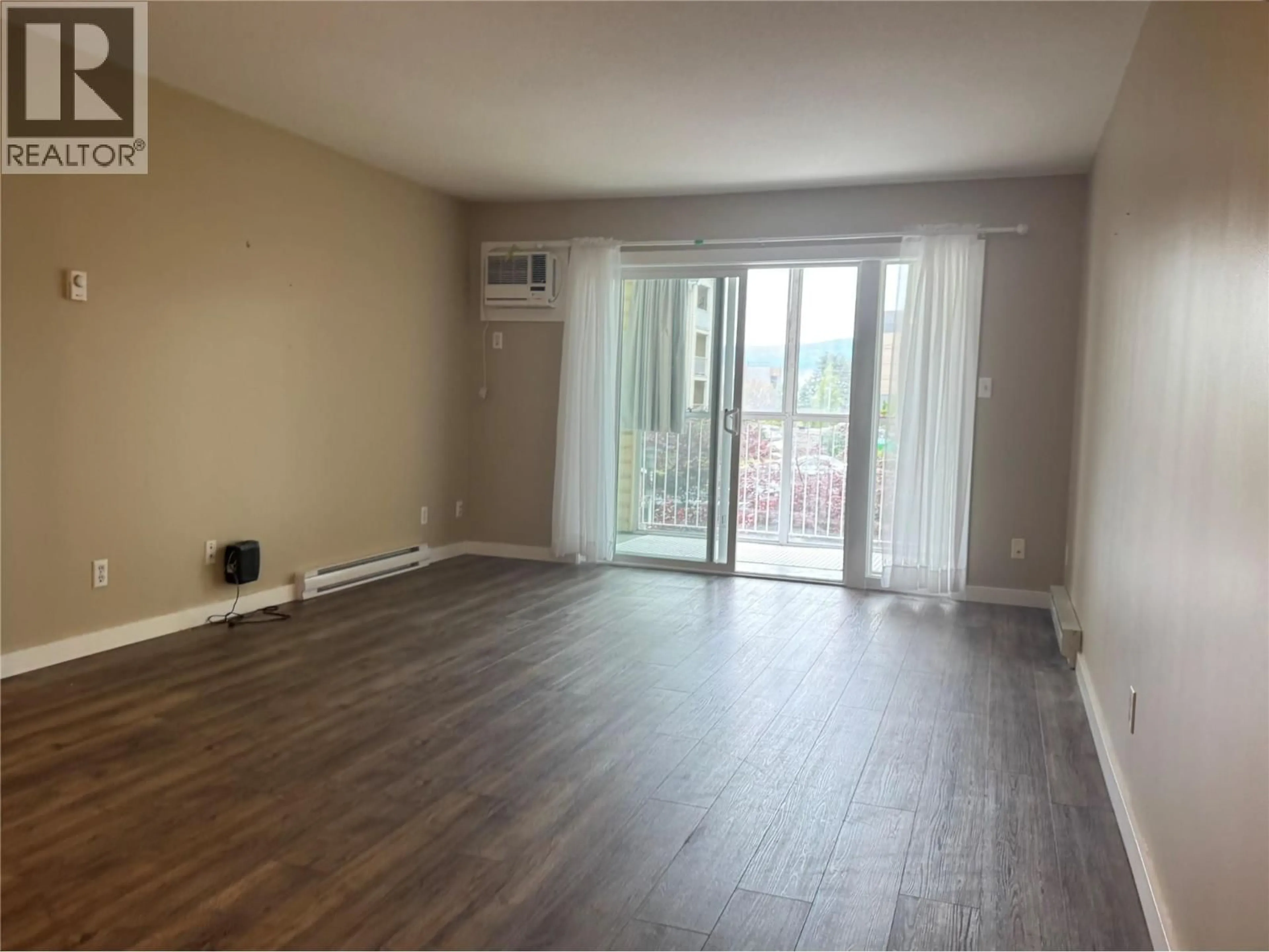 A pic of a room for 203 - 769 KLO ROAD, Kelowna British Columbia V1Y9L9