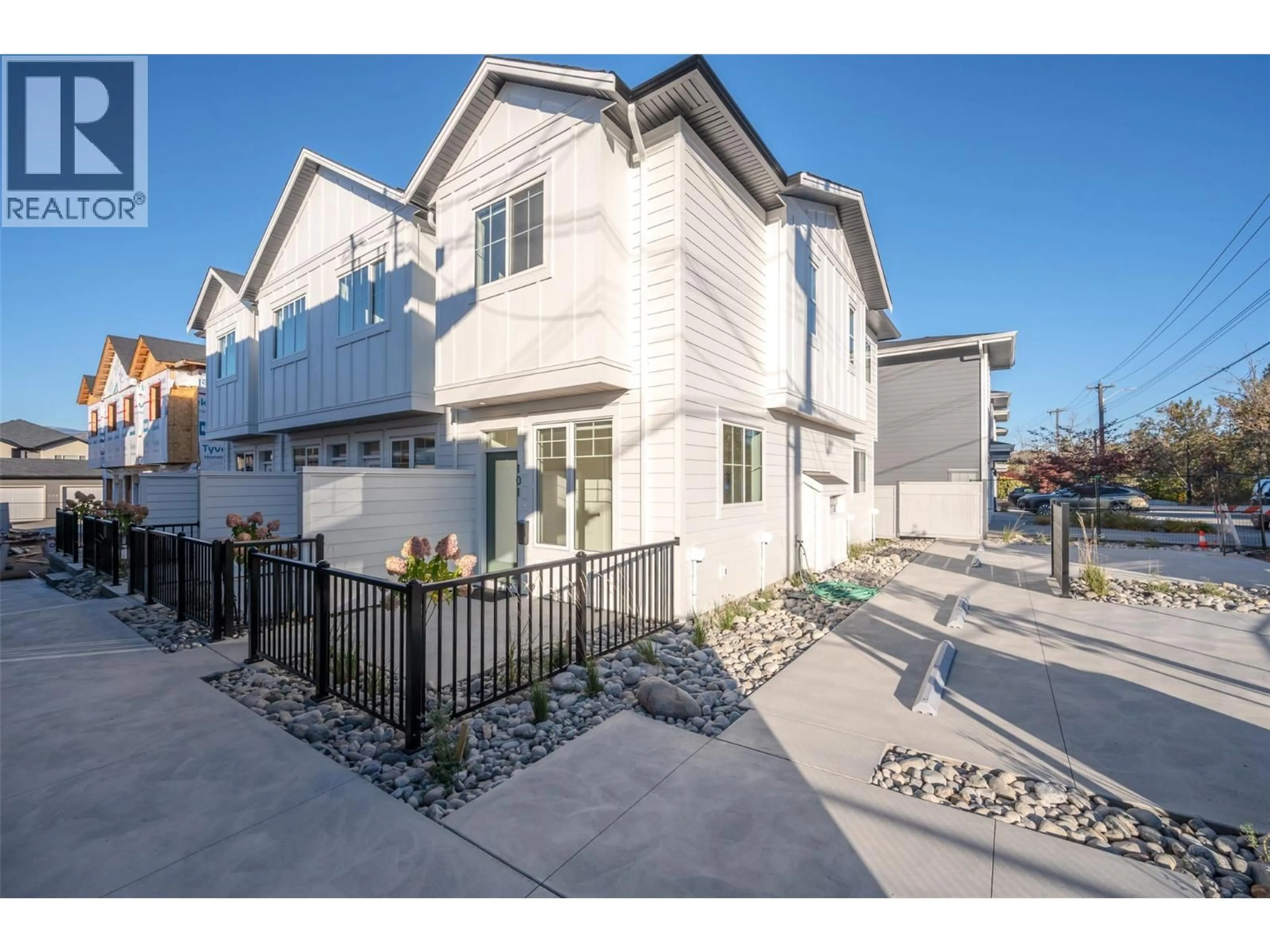 Unknown for 102 - 795 ONTARIO STREET, Penticton British Columbia V2A4S4