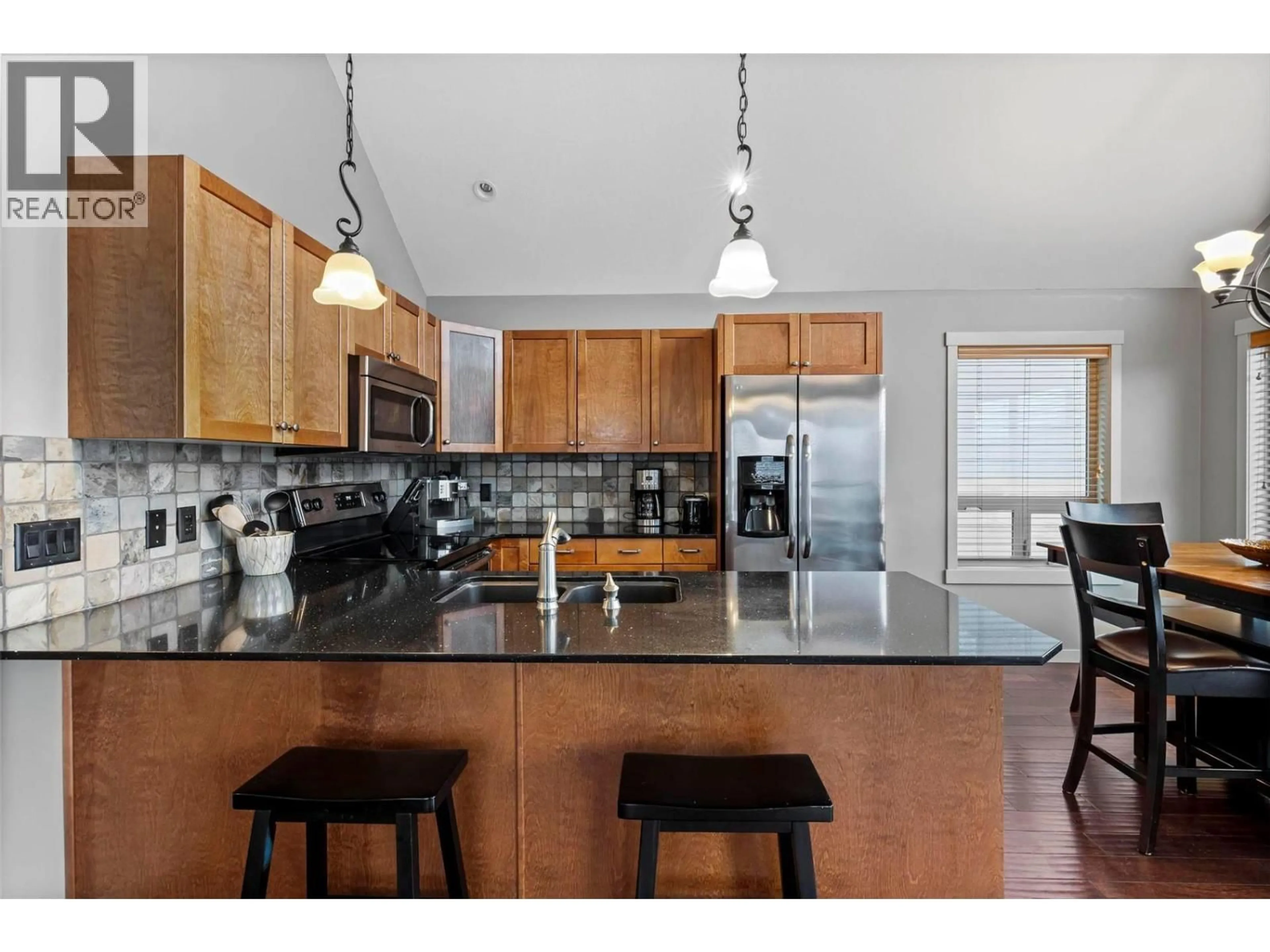 Open concept kitchen, unknown for 6953 TERAZONA DRIVE, Kelowna British Columbia V1Z3R8