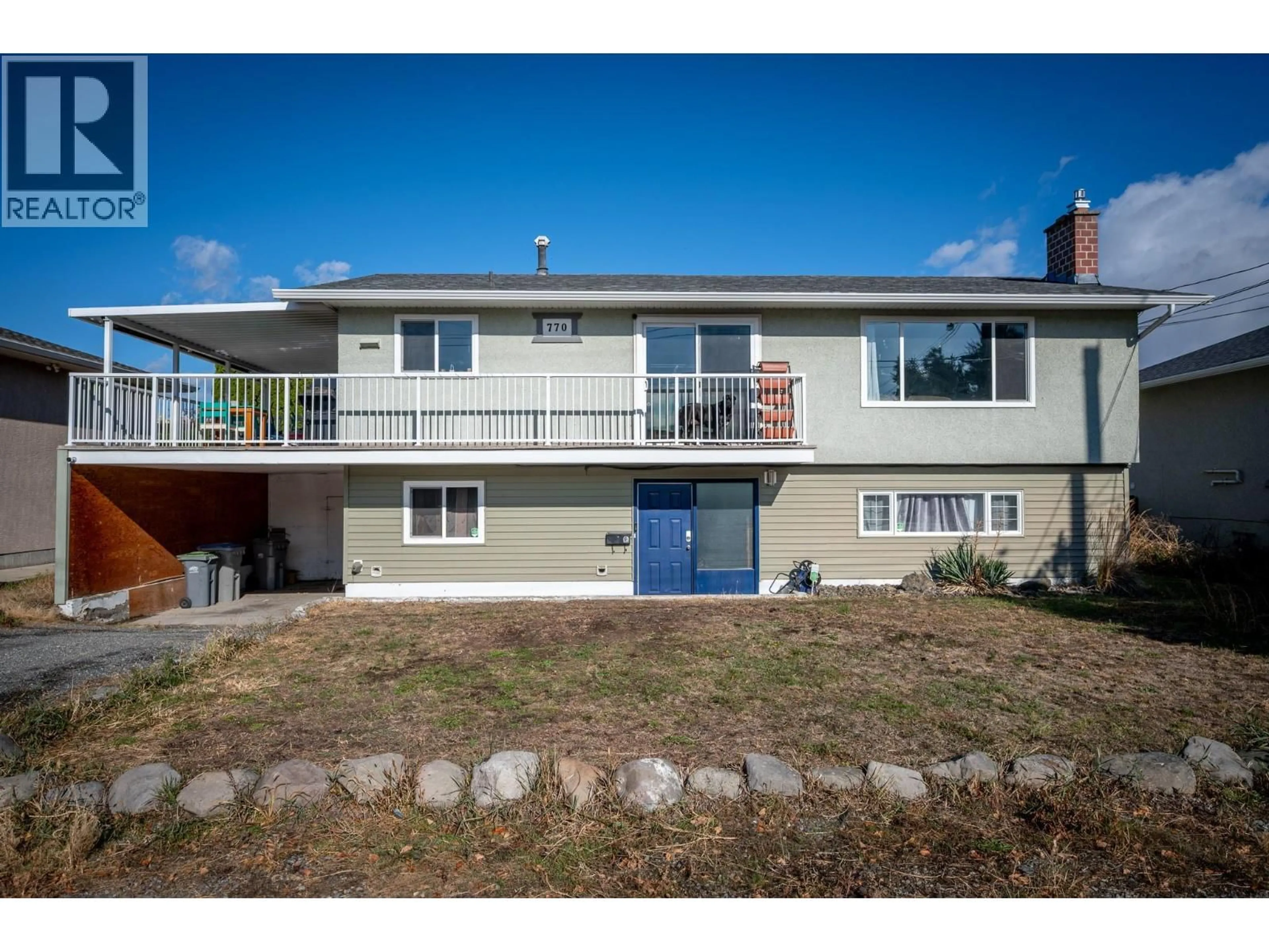 Home with vinyl exterior material, street for 770 SHERWOOD DRIVE, Kamloops British Columbia V2B4E5