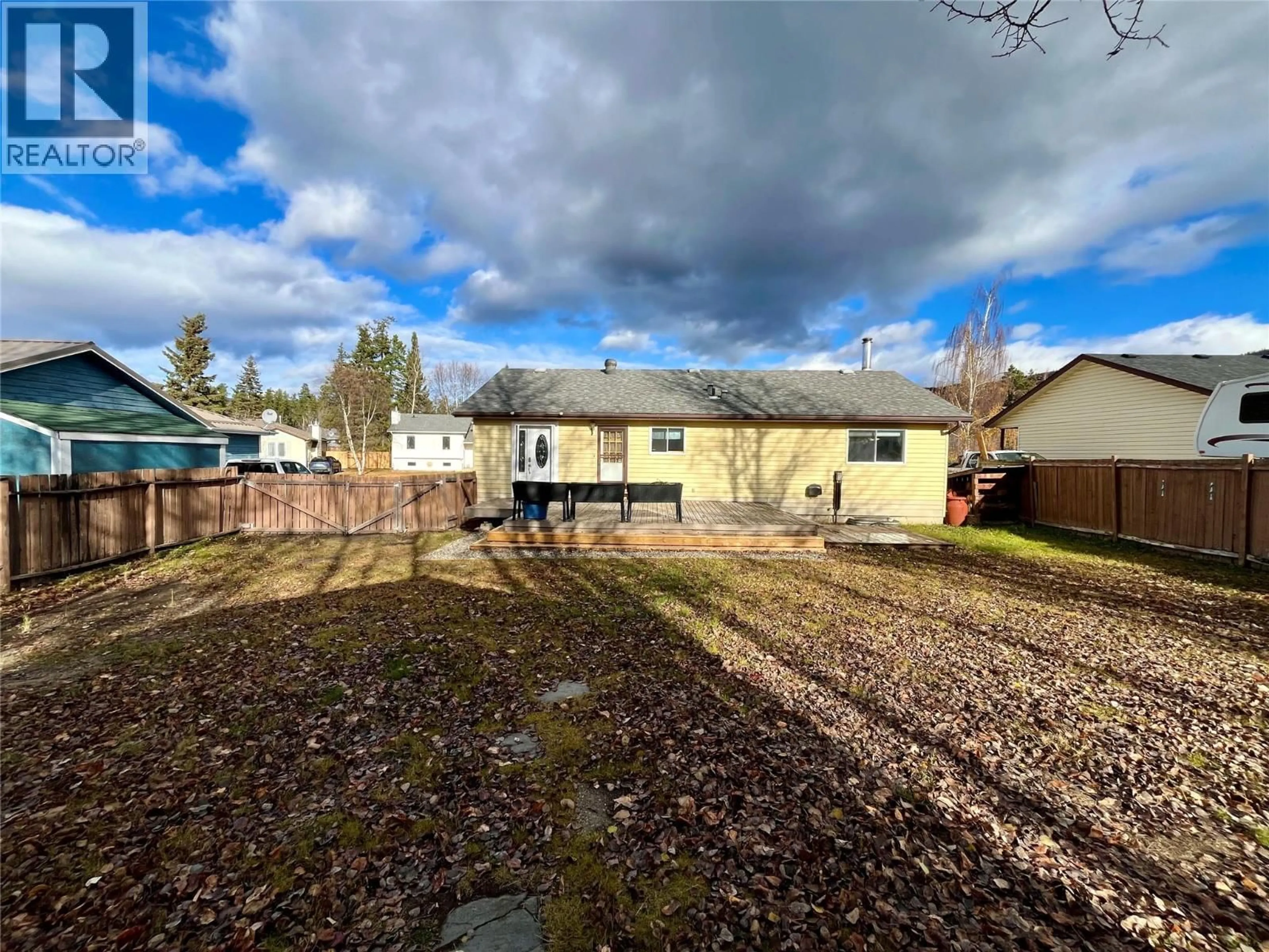 A pic from outside/outdoor area/front of a property/back of a property/a pic from drone, unknown for 144 BERGERON DRIVE, Tumbler Ridge British Columbia V0C2W0