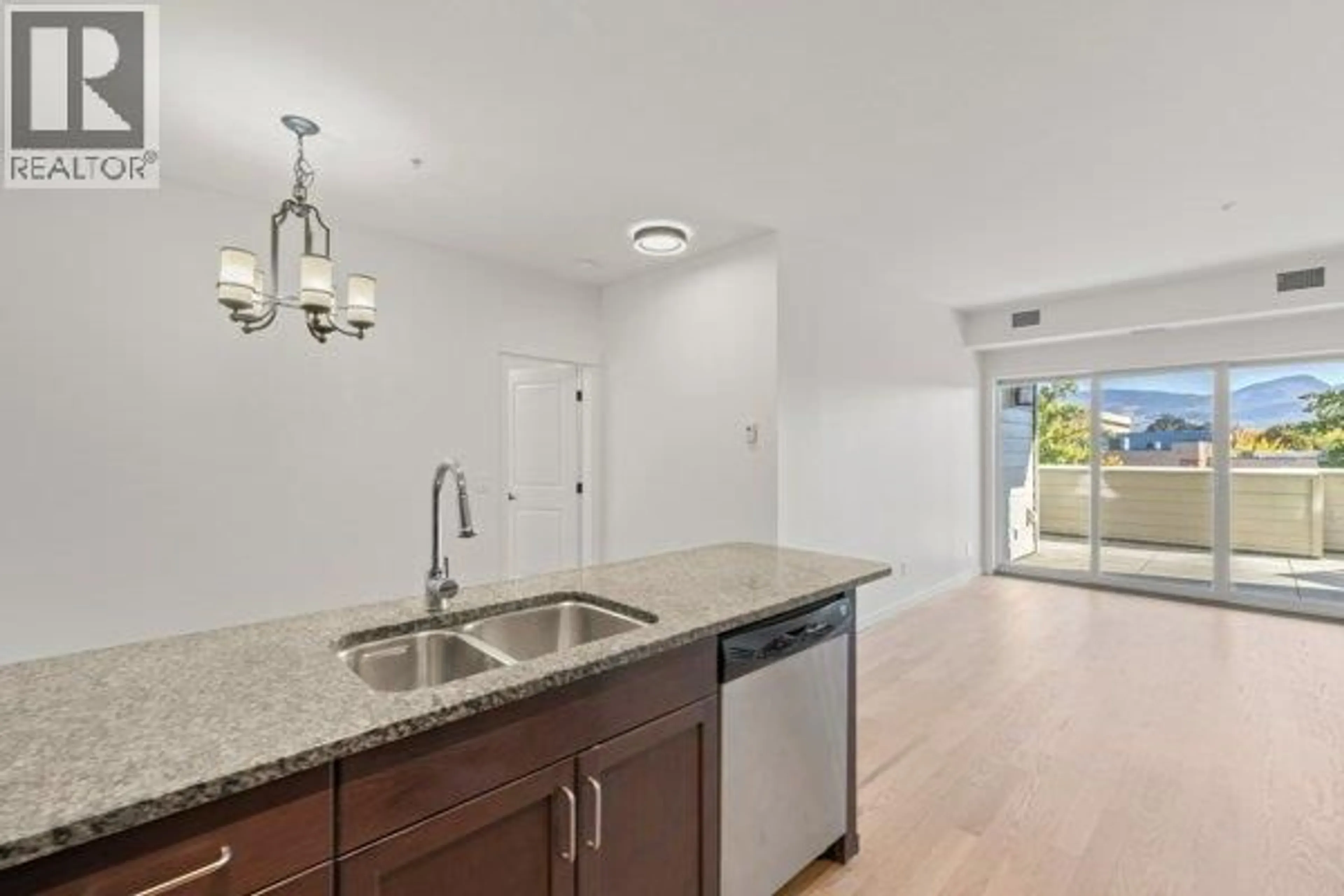 Unknown for 201 - 2142 VASILE ROAD, Kelowna British Columbia V1Y6H5