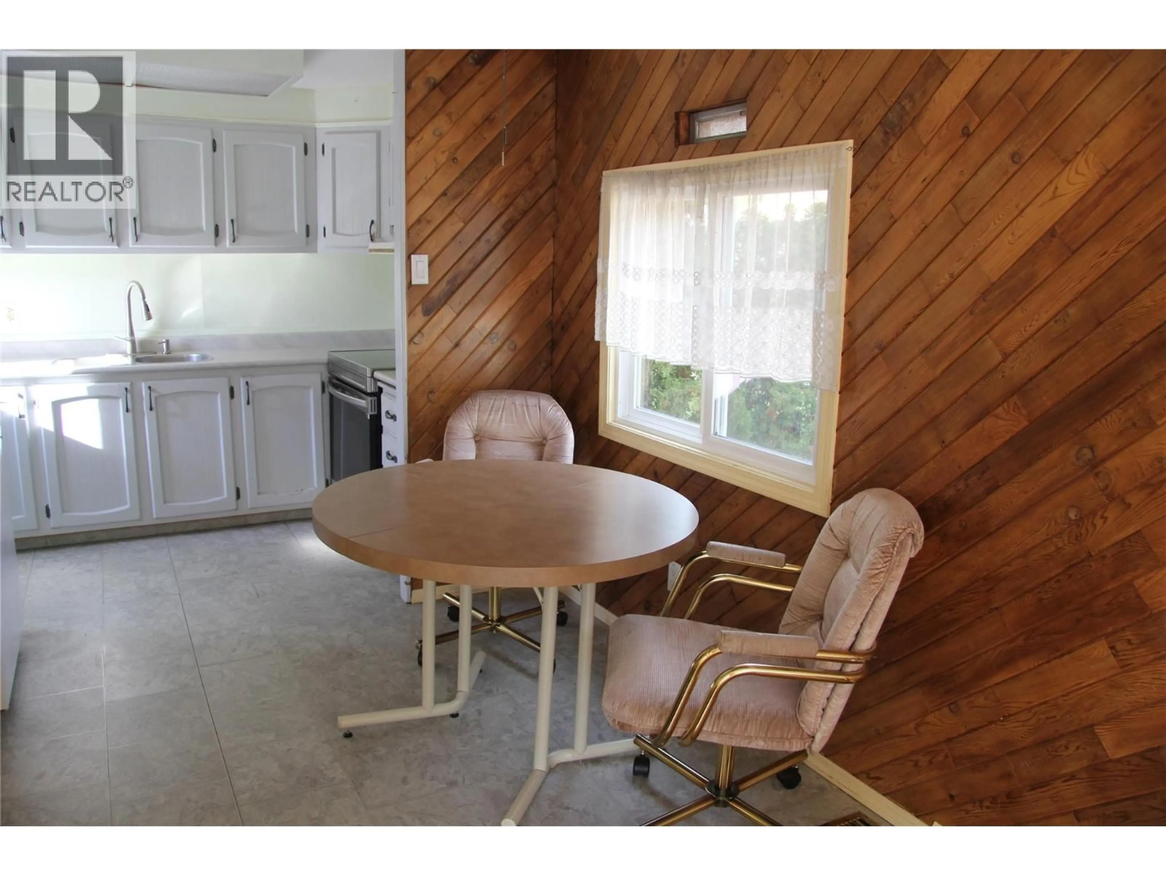 A pic of a room for 6 - 1204 MAPLEWOOD STREET, Revelstoke British Columbia V0E2S2