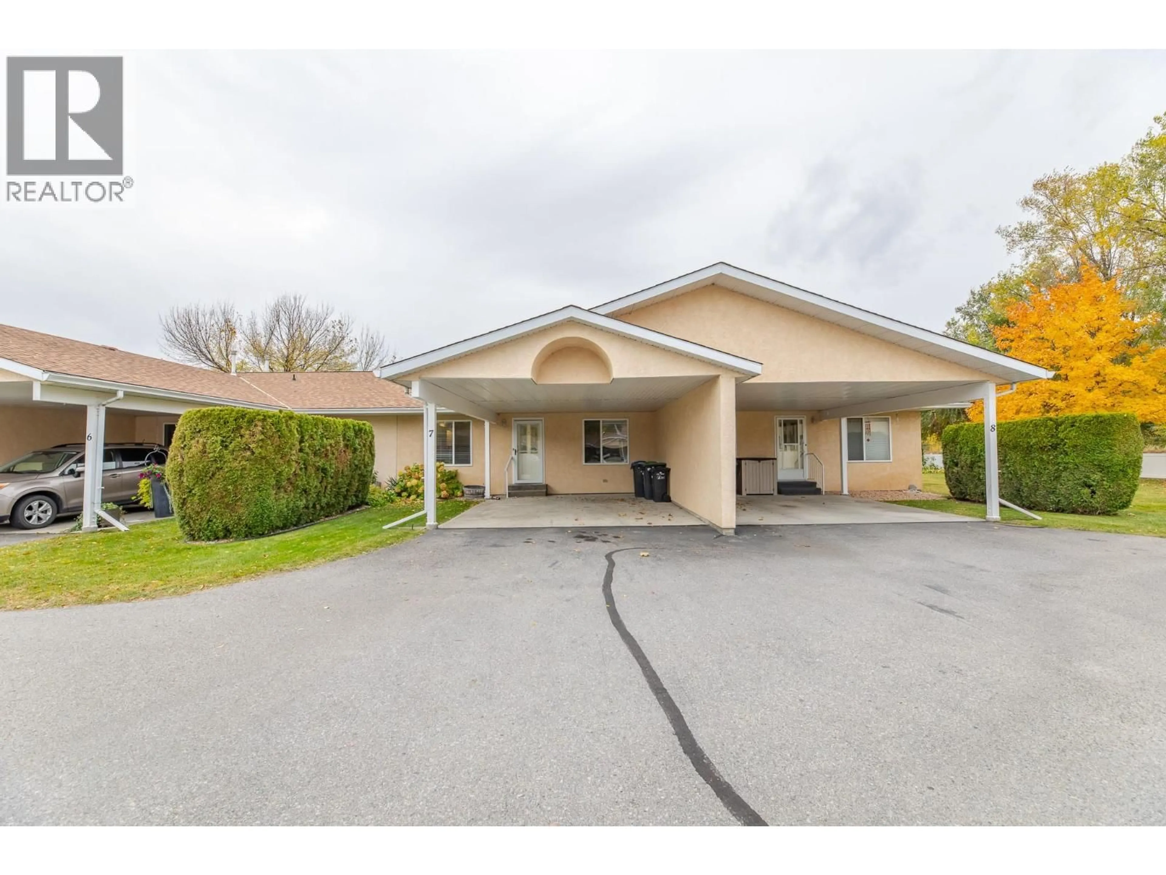 Unknown for 7 - 145 REDWING PLACE, Oliver British Columbia V0H1T4