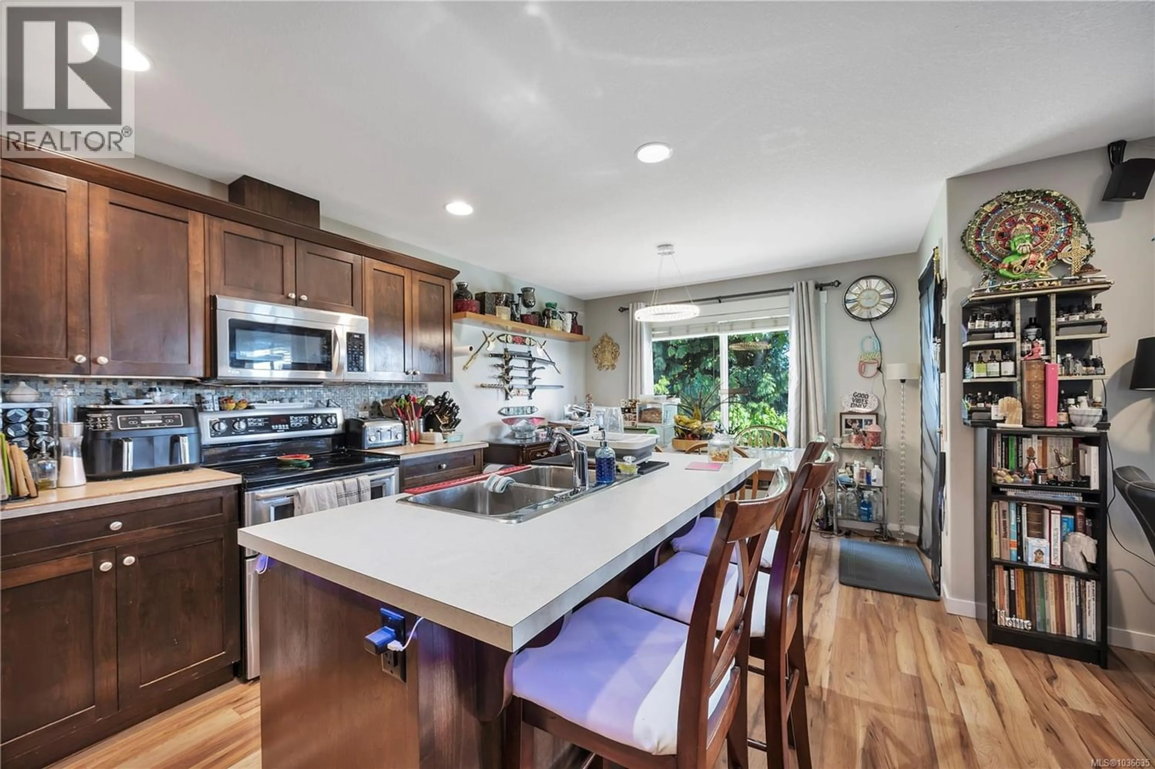 Unknown for 1054 SOUTHWOOD DRIVE, Nanaimo British Columbia V9R0B2