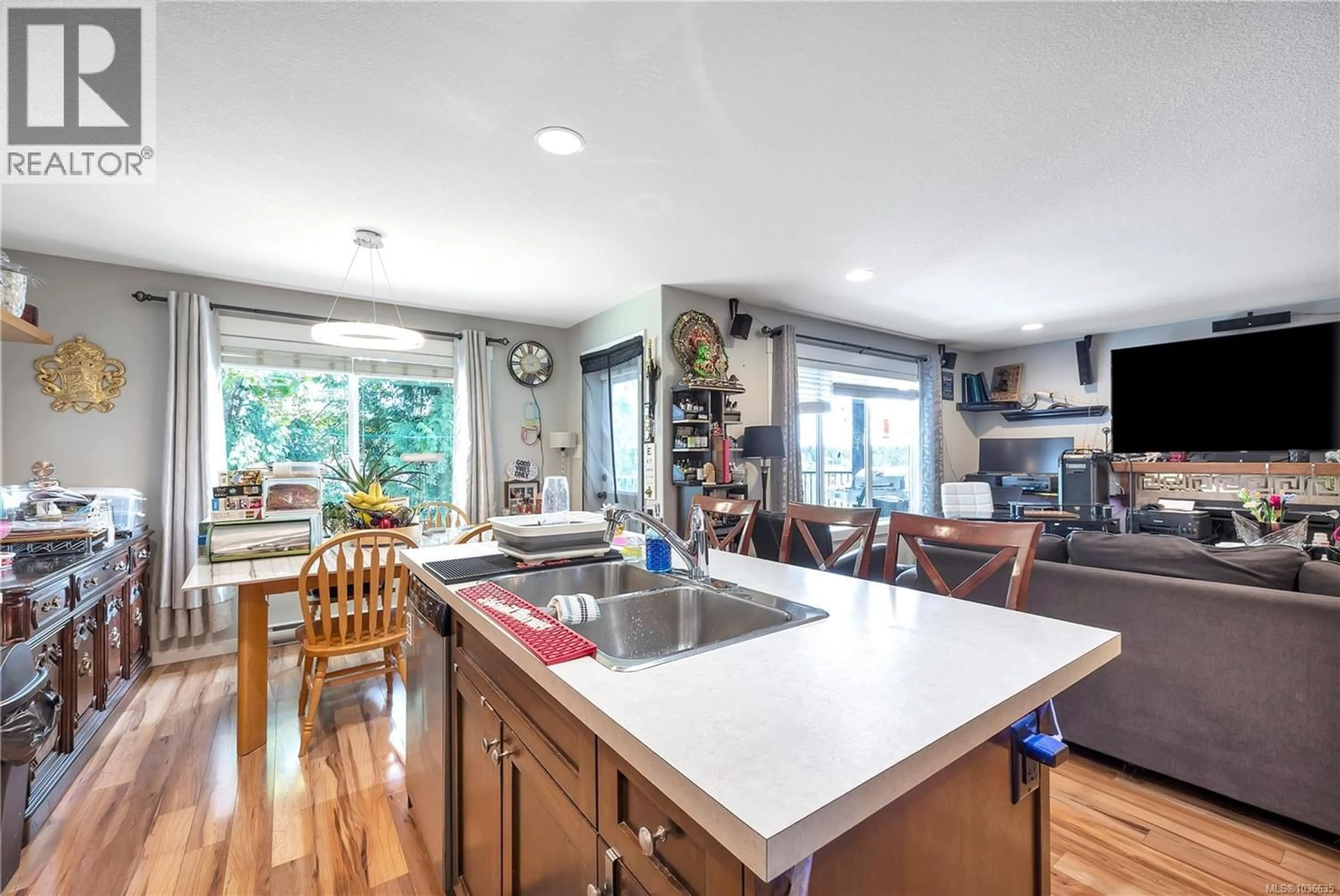 Unknown for 1054 SOUTHWOOD DRIVE, Nanaimo British Columbia V9R0B2