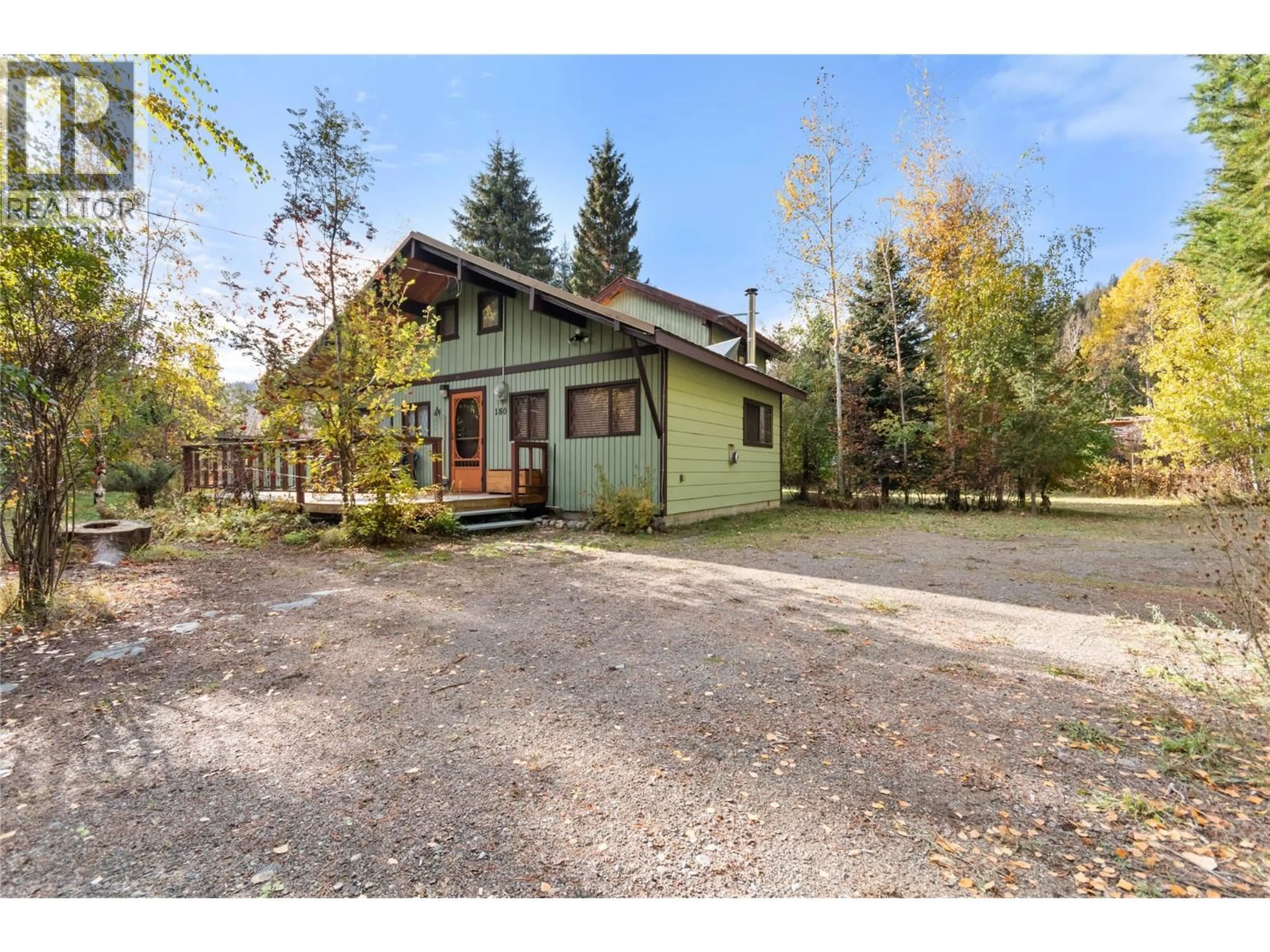 A pic from outside/outdoor area/front of a property/back of a property/a pic from drone, street for 180 RIVERS END ROAD, Manning Park British Columbia V0X1R0