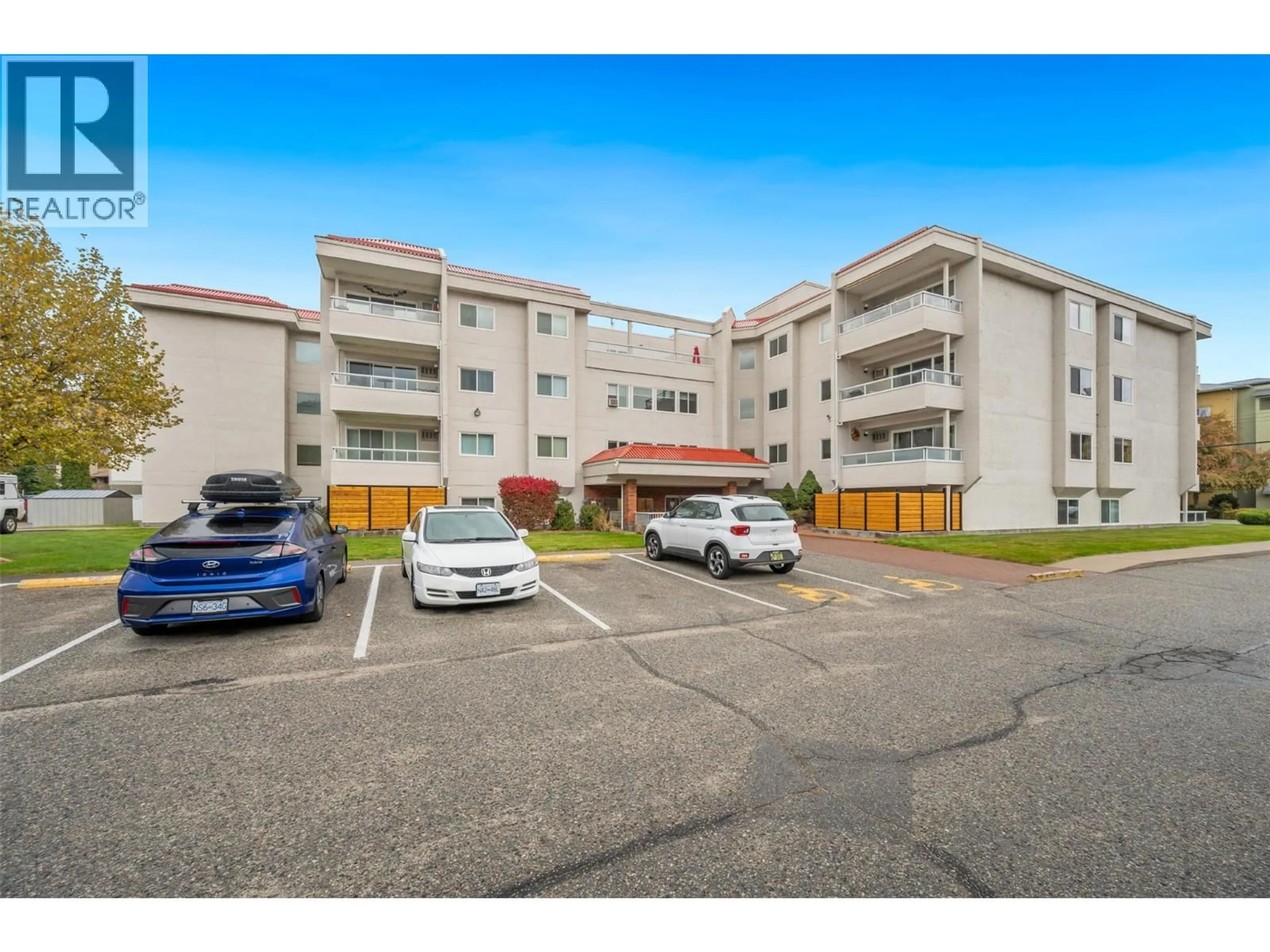 Unknown for 404 - 284 YORKTON AVENUE, Penticton British Columbia V2A3V5