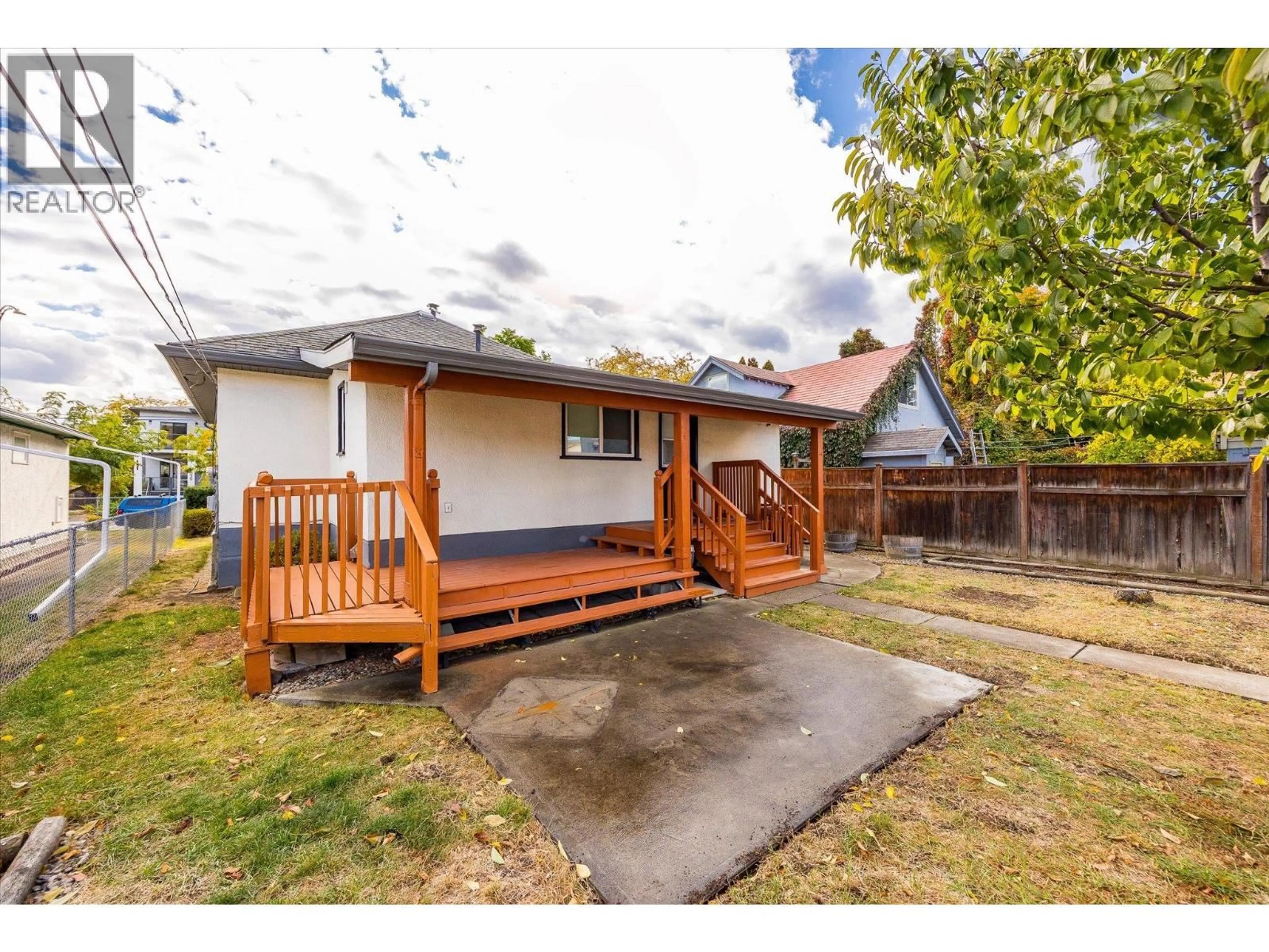 Unknown for 836 CAWSTON AVENUE, Kelowna British Columbia V1Y6Z7