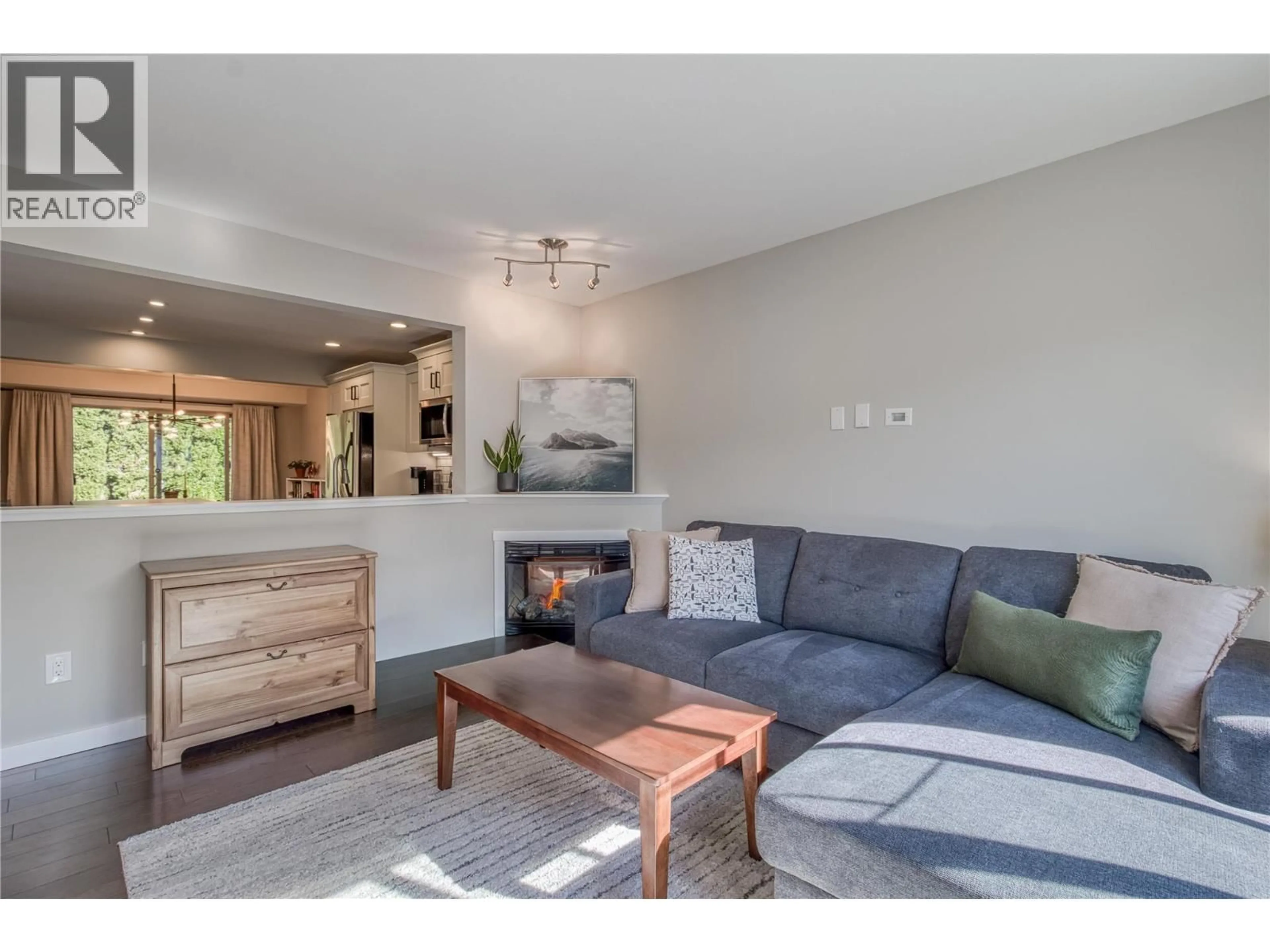 Living room with furniture, unknown for 119 - 440 HARTMAN ROAD, Kelowna British Columbia V1X2N1