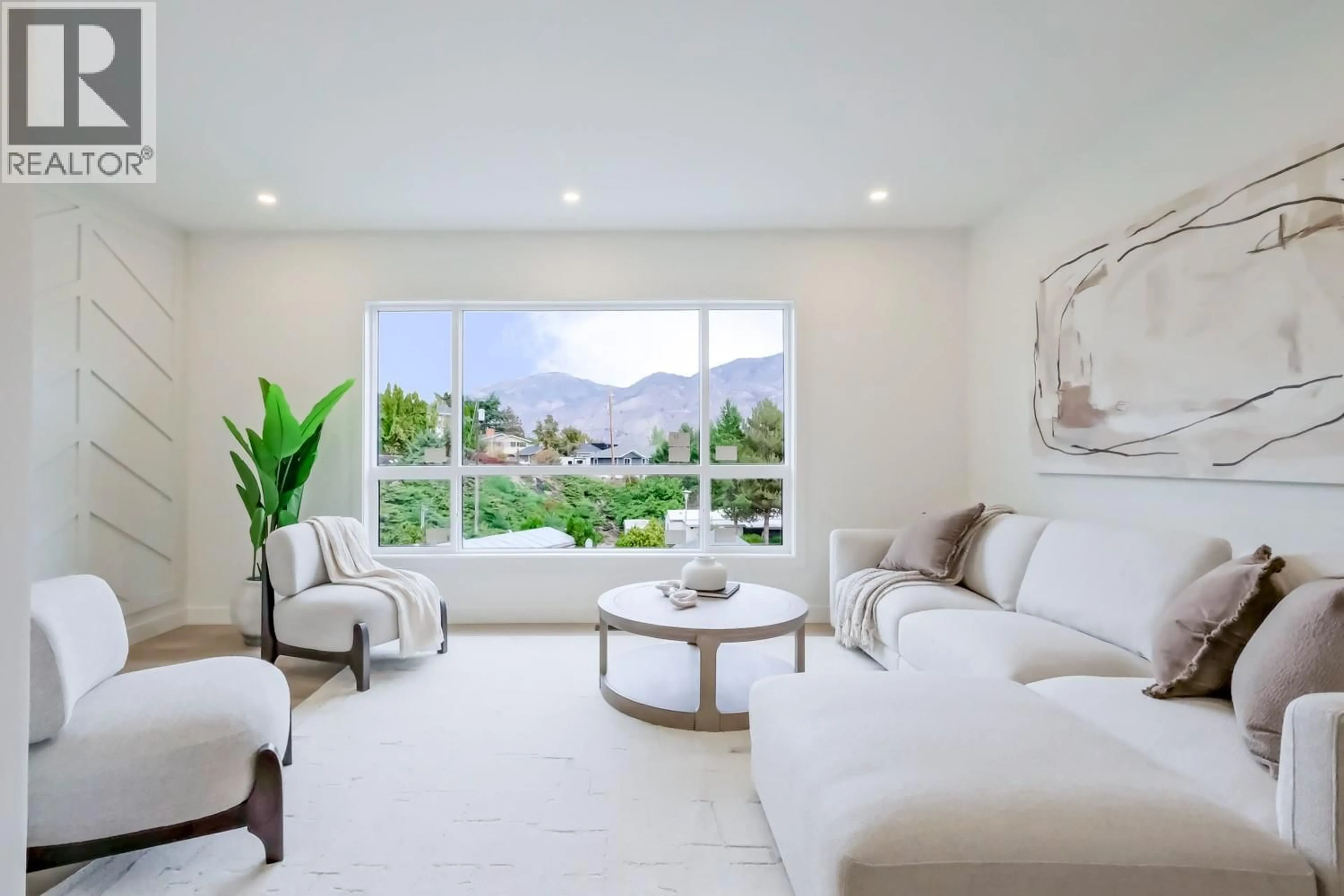 Living room with furniture, ceramic/tile floor for 14 - 4601 97TH STREET, Osoyoos British Columbia V0H1V1