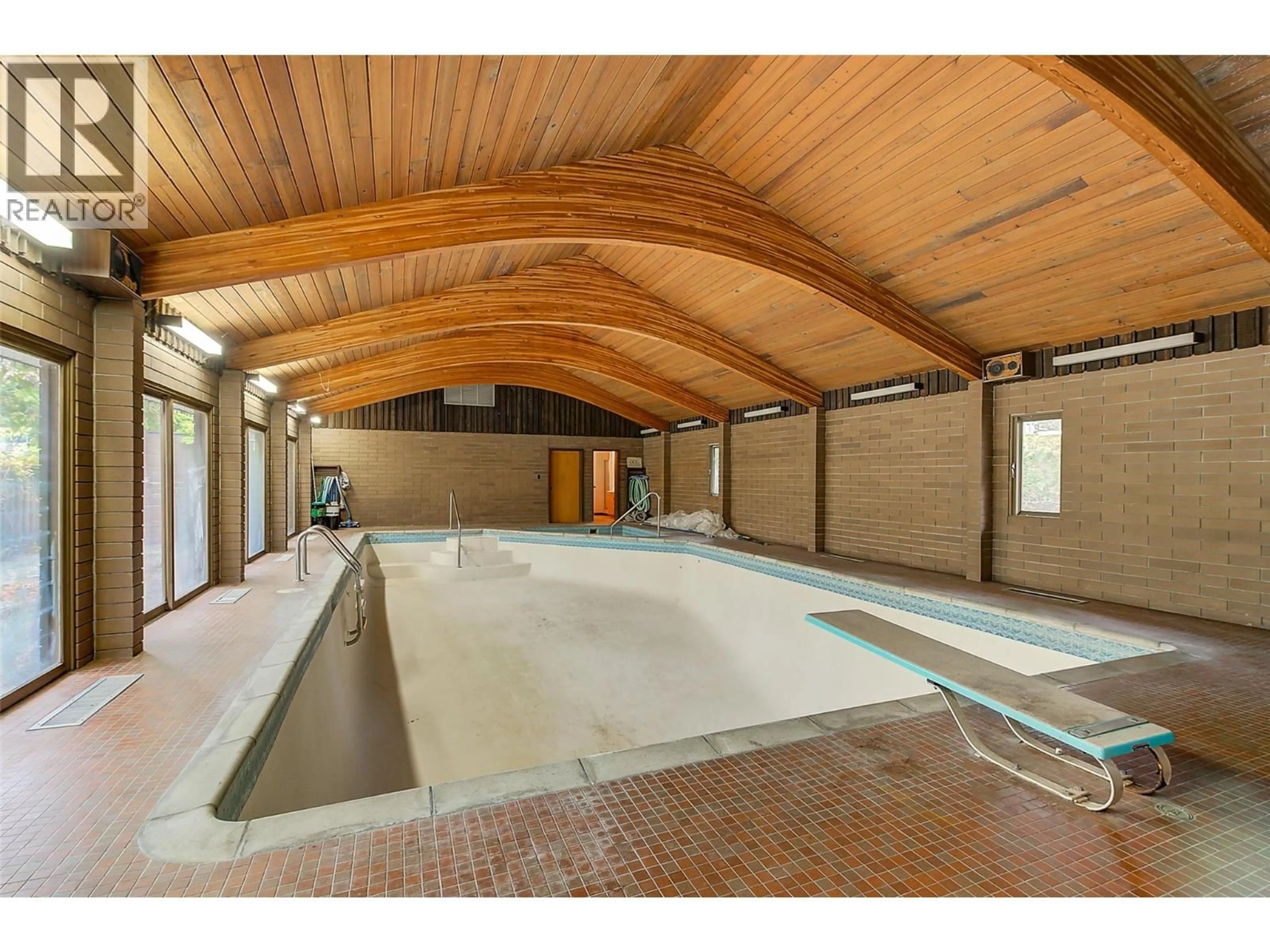 Pool for 5090 ASH ROAD, Kelowna British Columbia V1W4K1