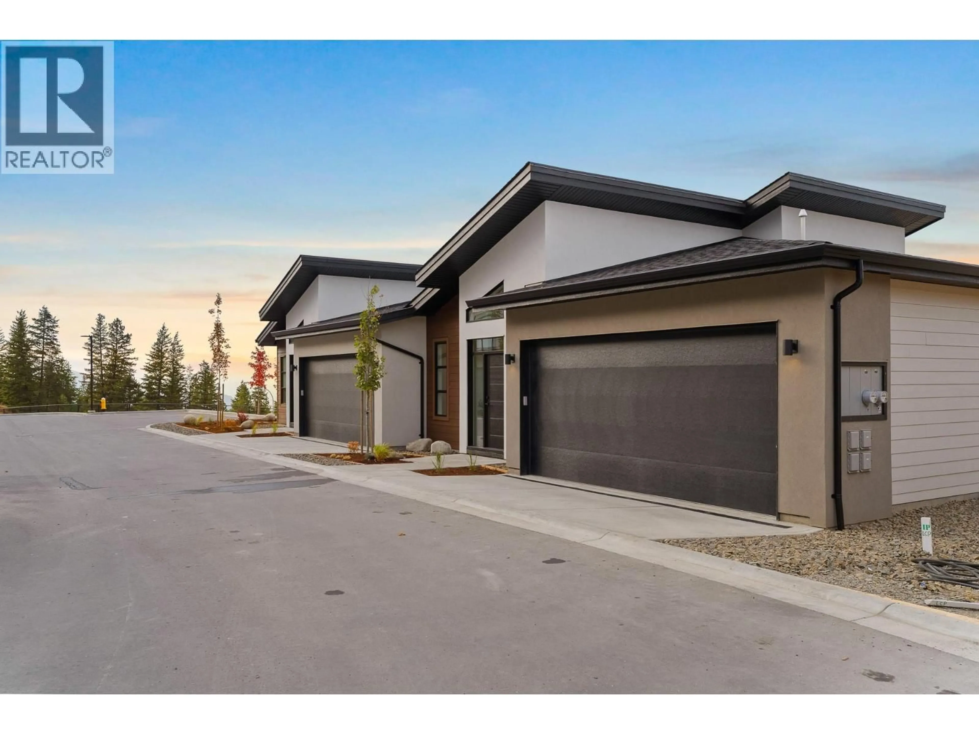 Indoor garage for 139 - 2400 COLDWATER DRIVE, Kamloops British Columbia V2E0E7