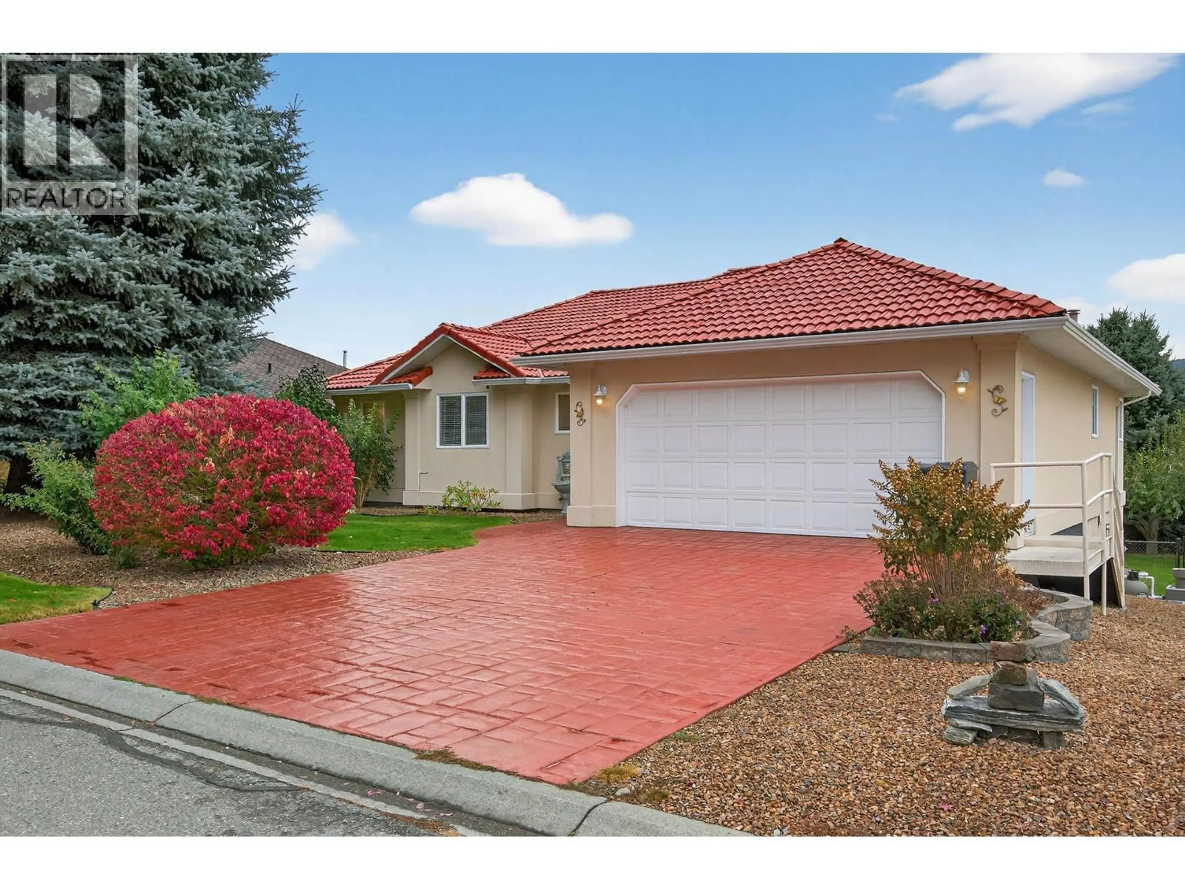 Home with vinyl exterior material, street for 3460 NAVATANEE DRIVE, Kamloops British Columbia V2H1S1