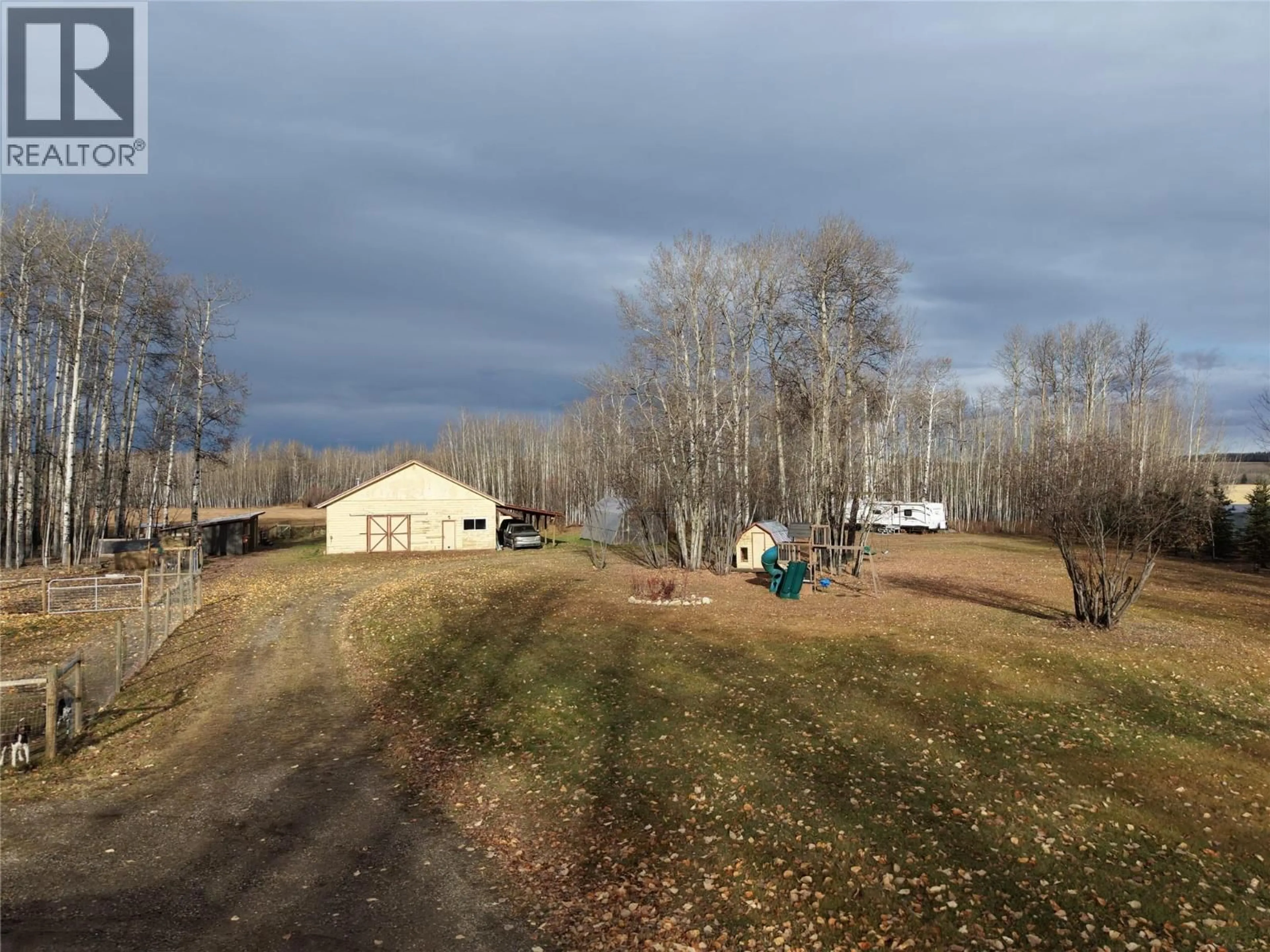 A pic from outside/outdoor area/front of a property/back of a property/a pic from drone, unknown for 3988 SWEETWATER ROAD, Dawson Creek British Columbia V1G0J3