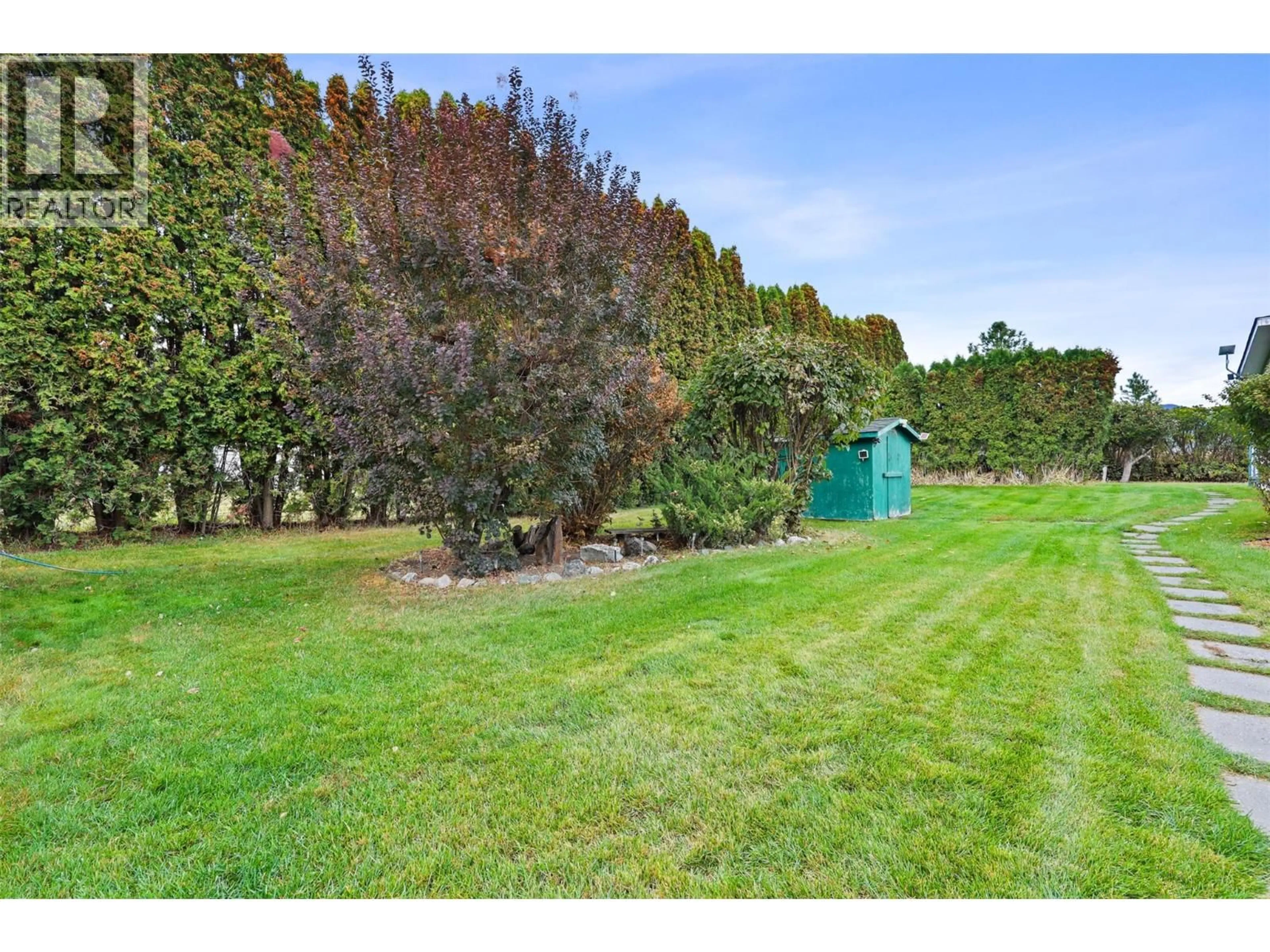 A pic from outside/outdoor area/front of a property/back of a property/a pic from drone, unknown for 120 ZIRNHELT ROAD, Kamloops British Columbia V2H0B3
