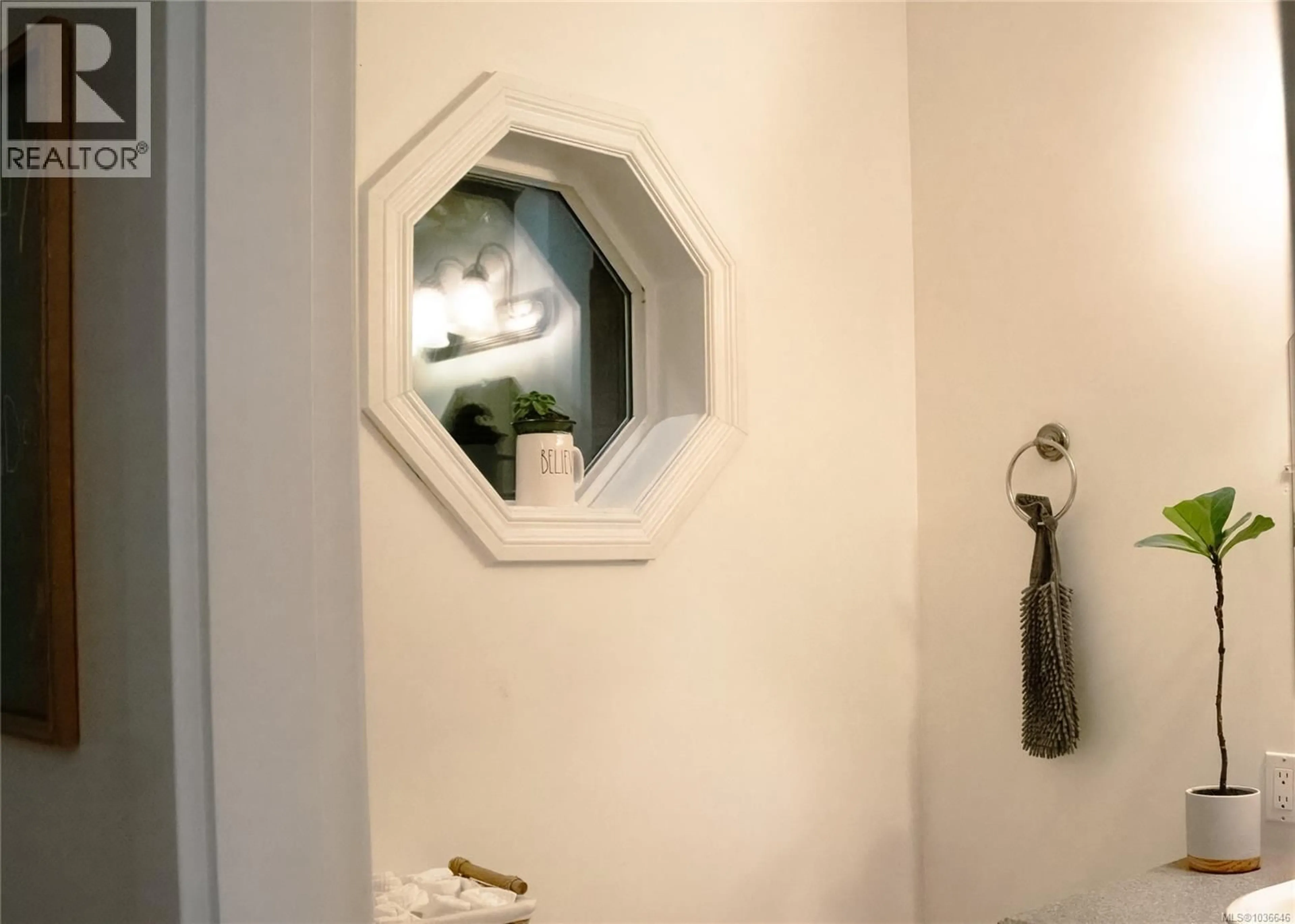 Unknown for 907 SAVARY DRIVE, Qualicum Beach British Columbia V9K1R7