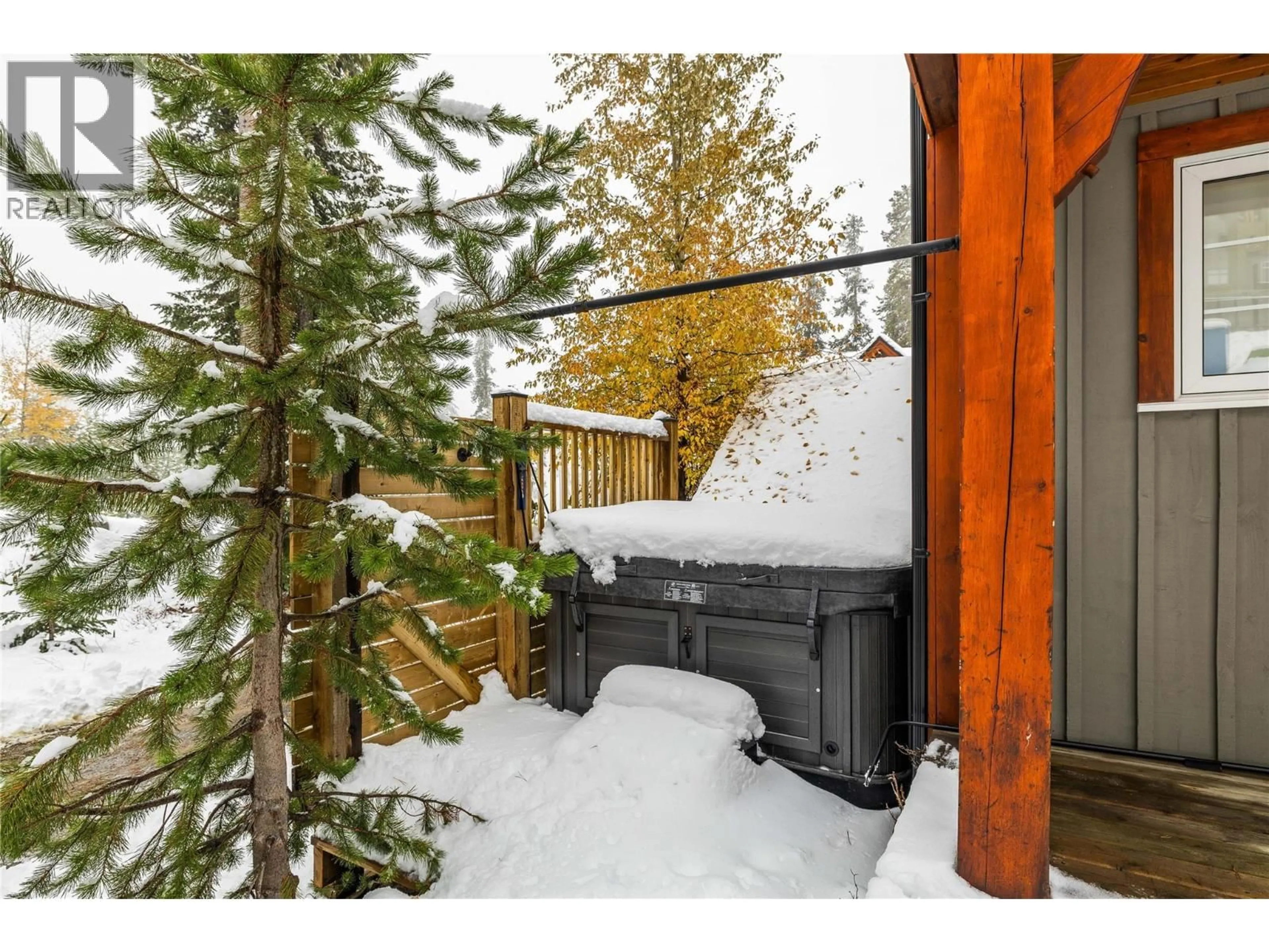 Patio, forest/trees view for 2 - 130 KETTLEVIEW ROAD, Big White British Columbia V1P1P3