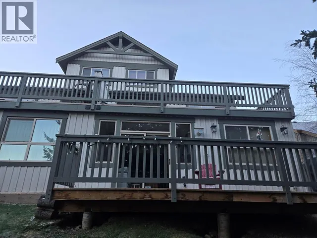19 - 2075 SUMMIT DRIVE, Panorama 2