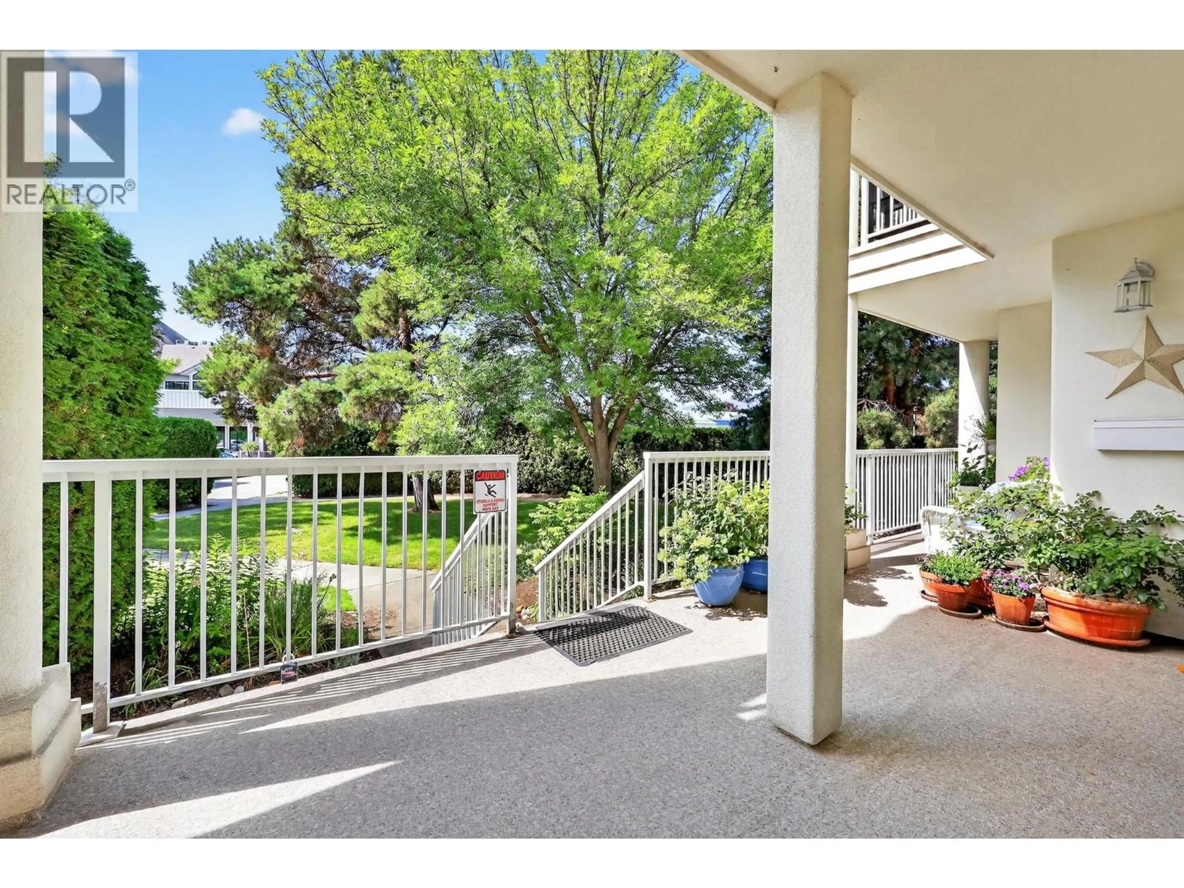 Patio, street for 102 - 2350 STILLINGFLEET ROAD, Kelowna British Columbia V1W3X9