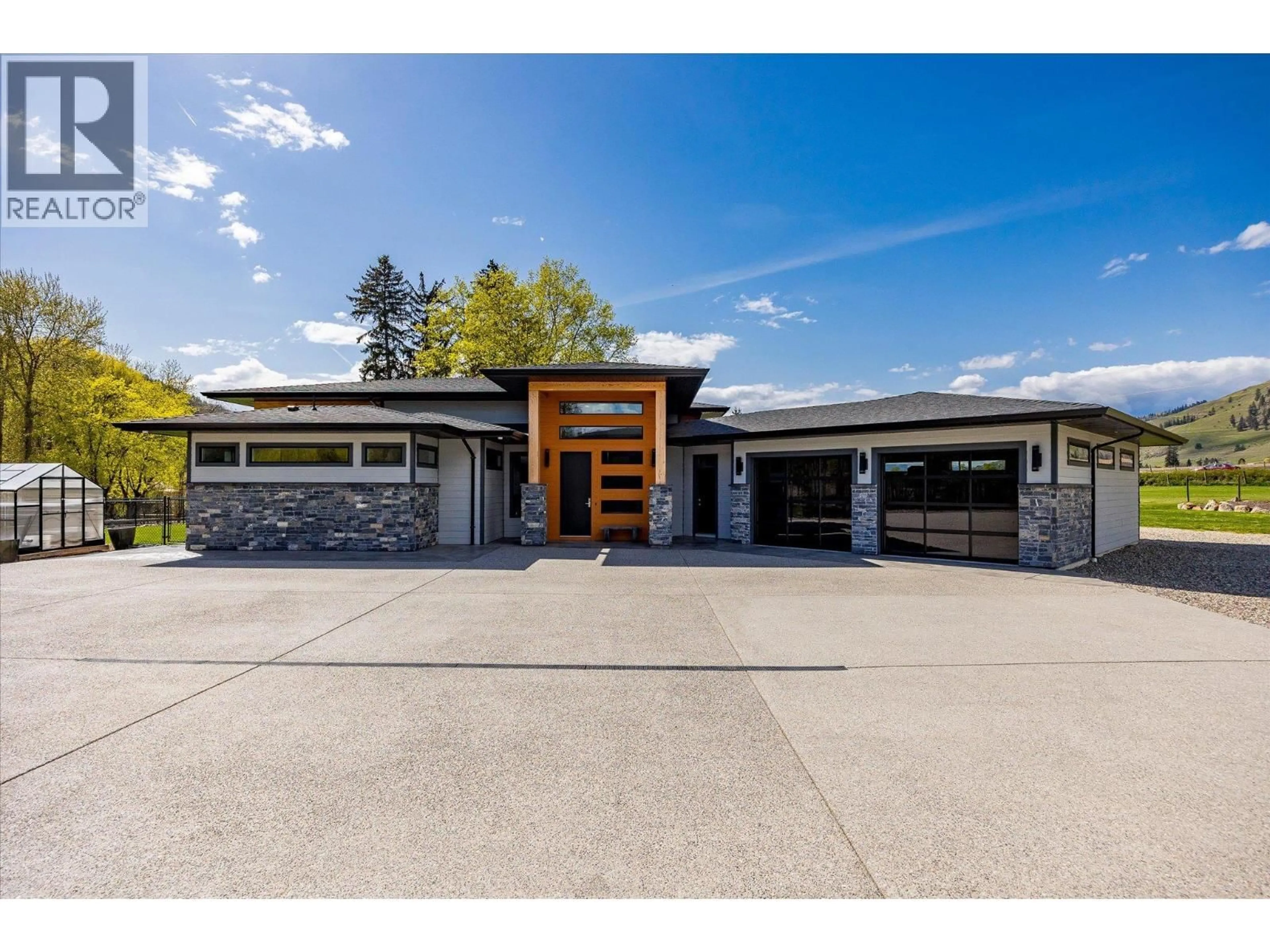 Unknown for 7260 HIGHWAY 6 OTHER, Coldstream British Columbia V1B3H4
