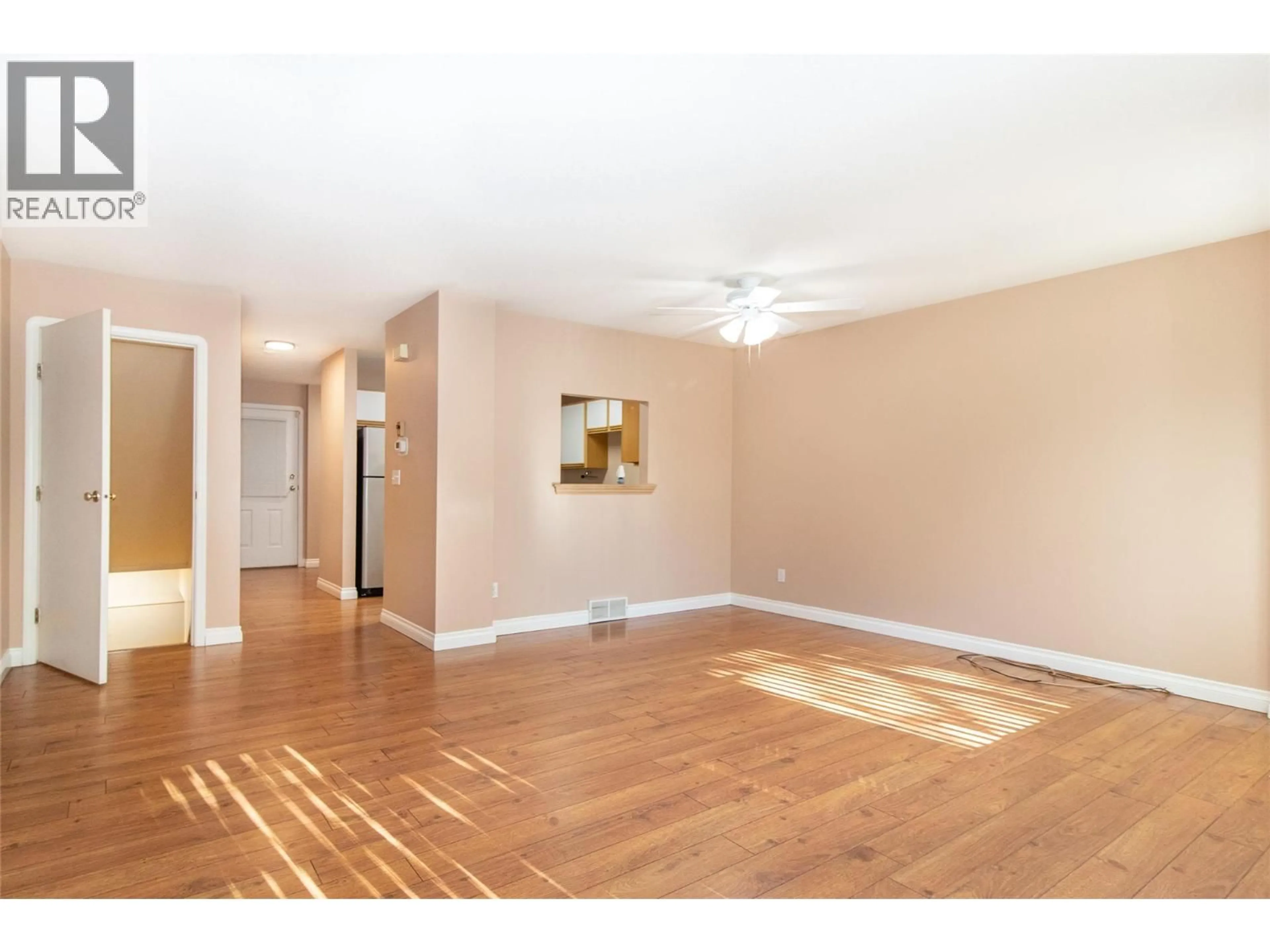 A pic of a room for 3 - 130 DUNDAS ROAD, Kelowna British Columbia V1X7H2
