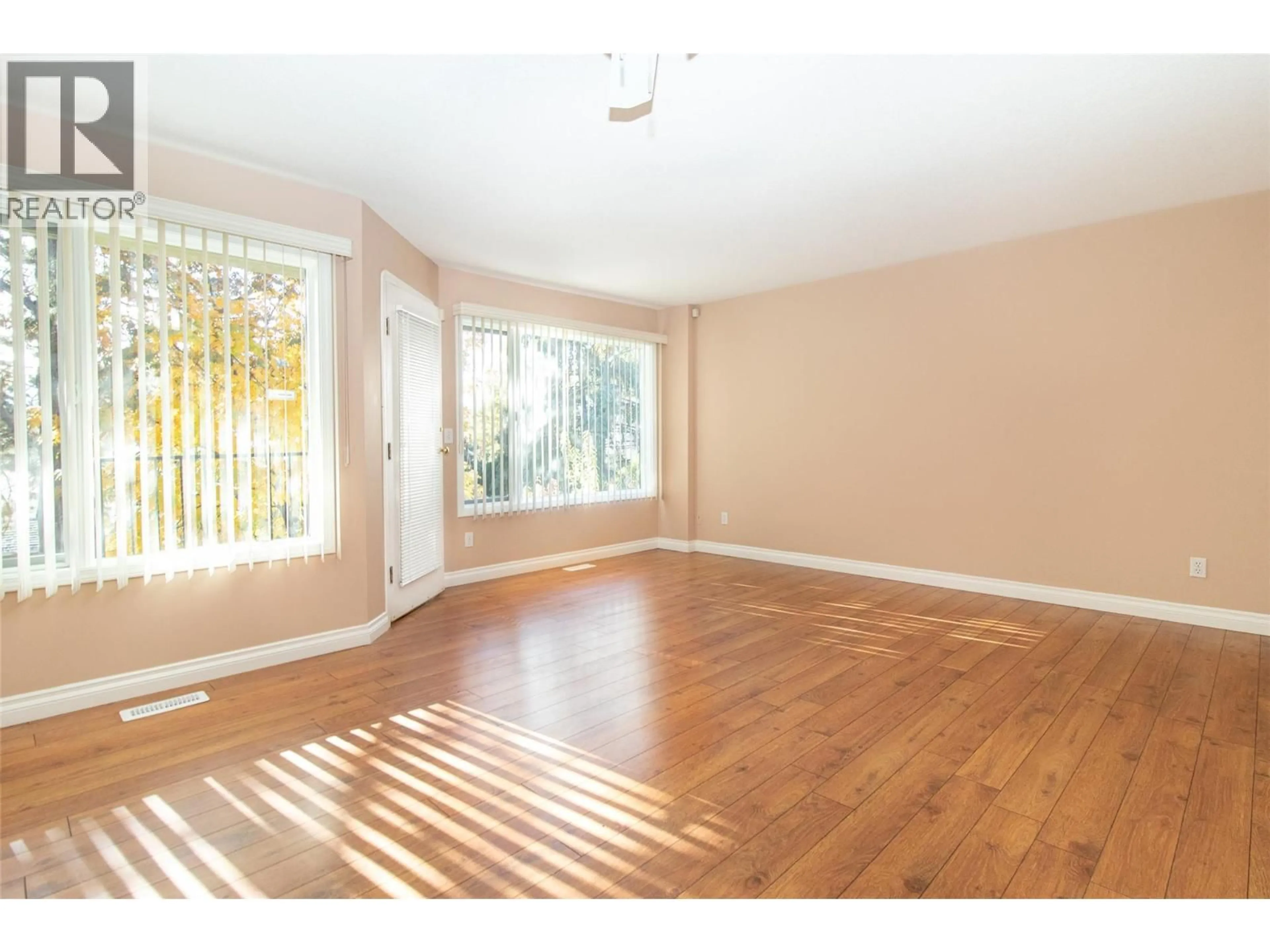A pic of a room for 3 - 130 DUNDAS ROAD, Kelowna British Columbia V1X7H2
