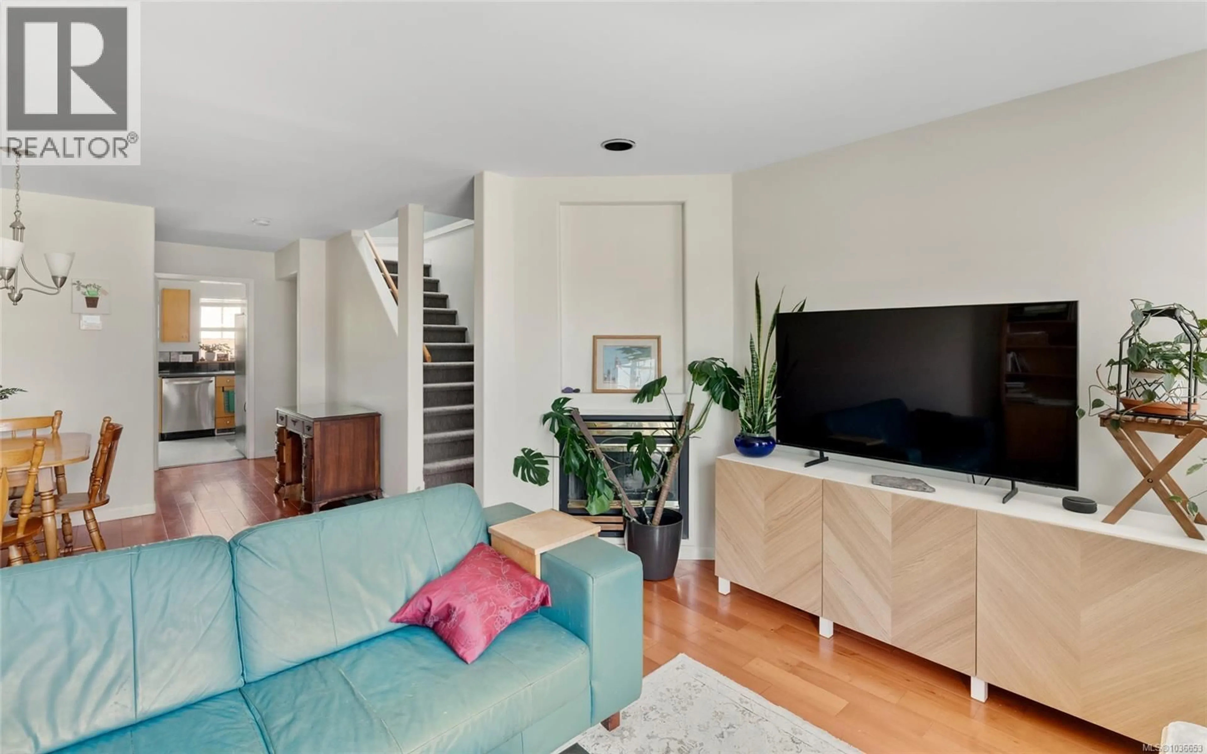 Unknown for 3154 WASHINGTON AVENUE, Victoria British Columbia V9A1P6