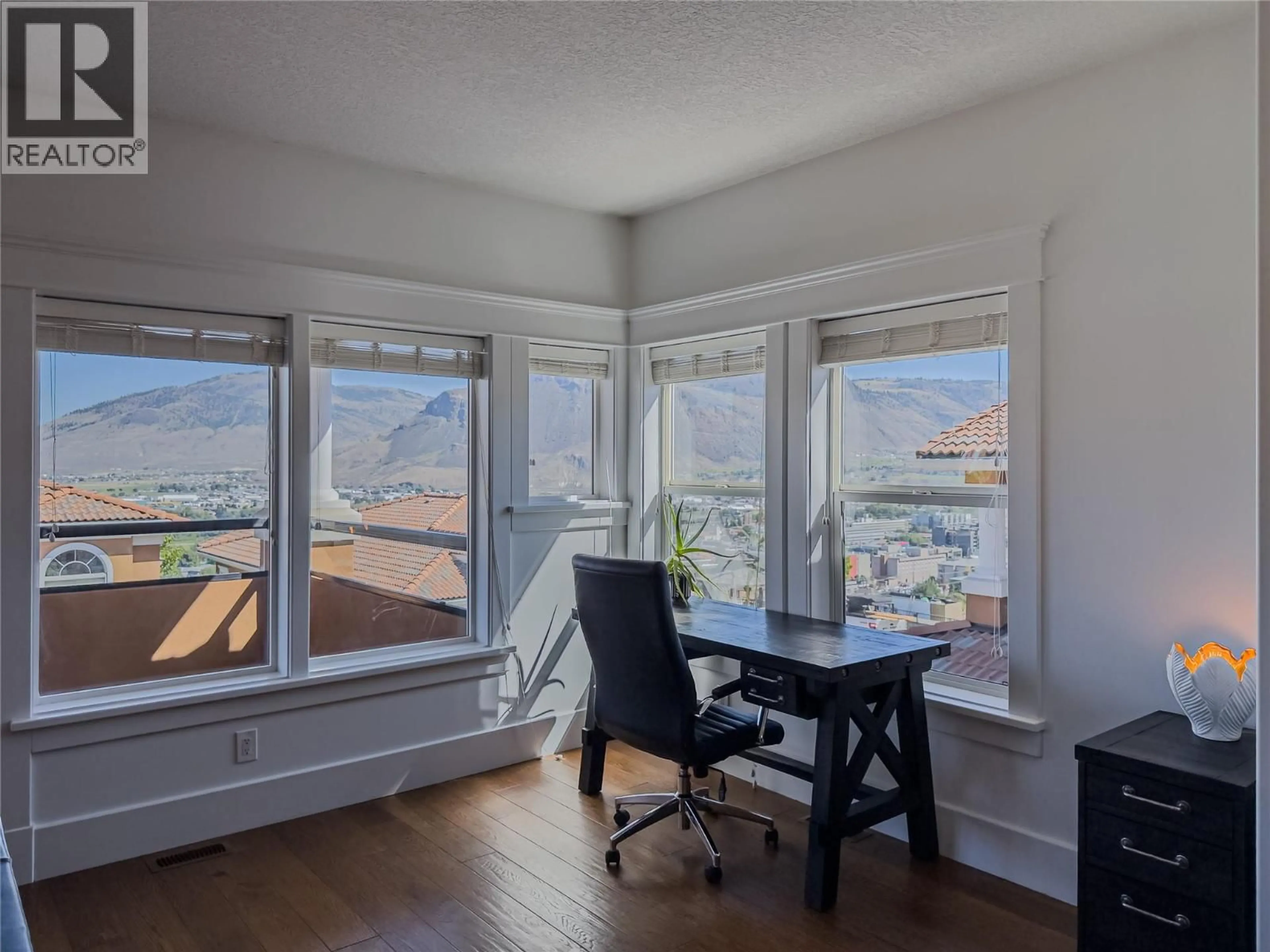 A pic of a room for 13 - 875 SAHALI TERRACE, Kamloops British Columbia V2C6W8