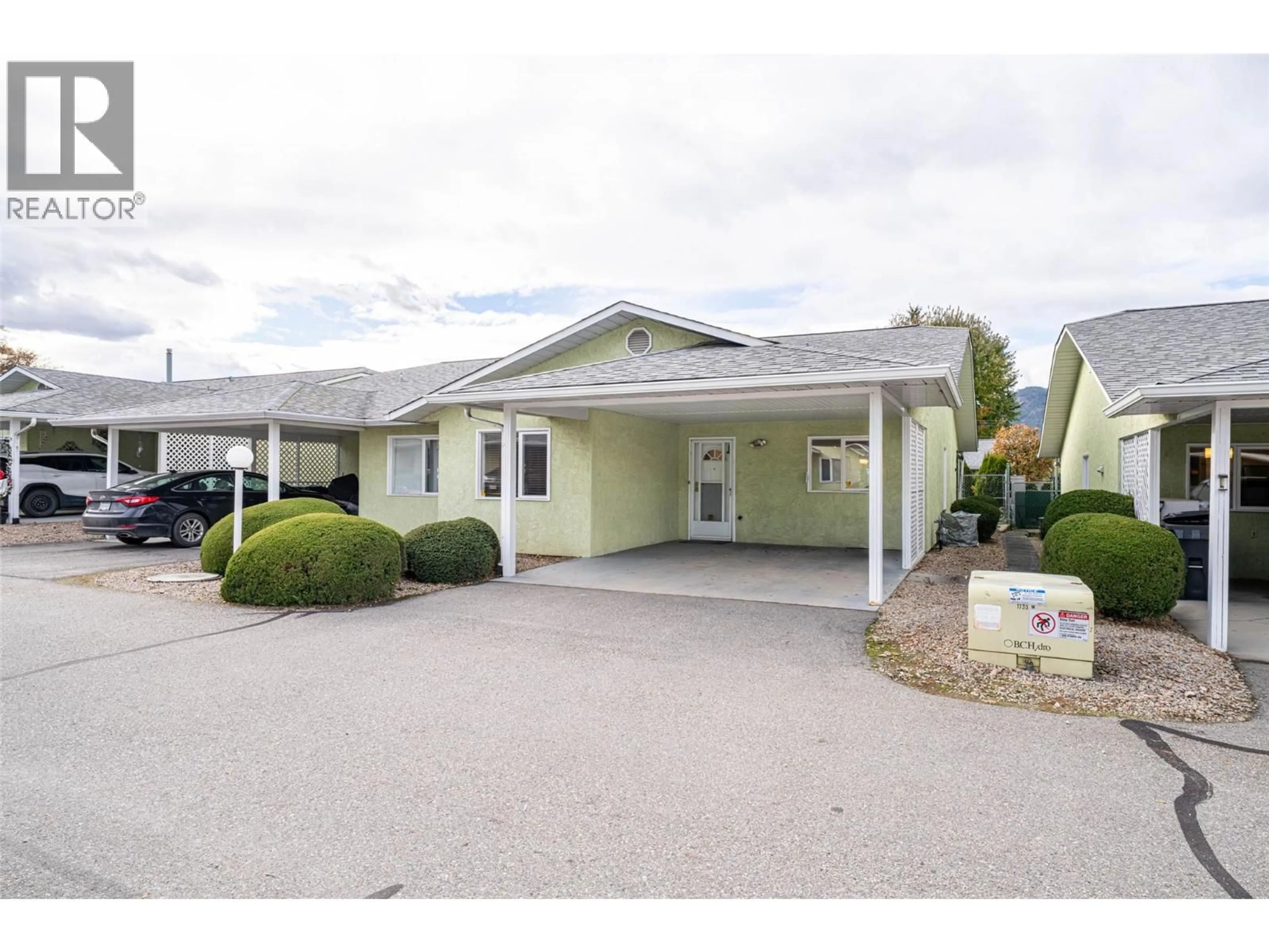 Home with vinyl exterior material, street for 14 - 2180 FLETCHER STREET, Armstrong British Columbia V0E1B1