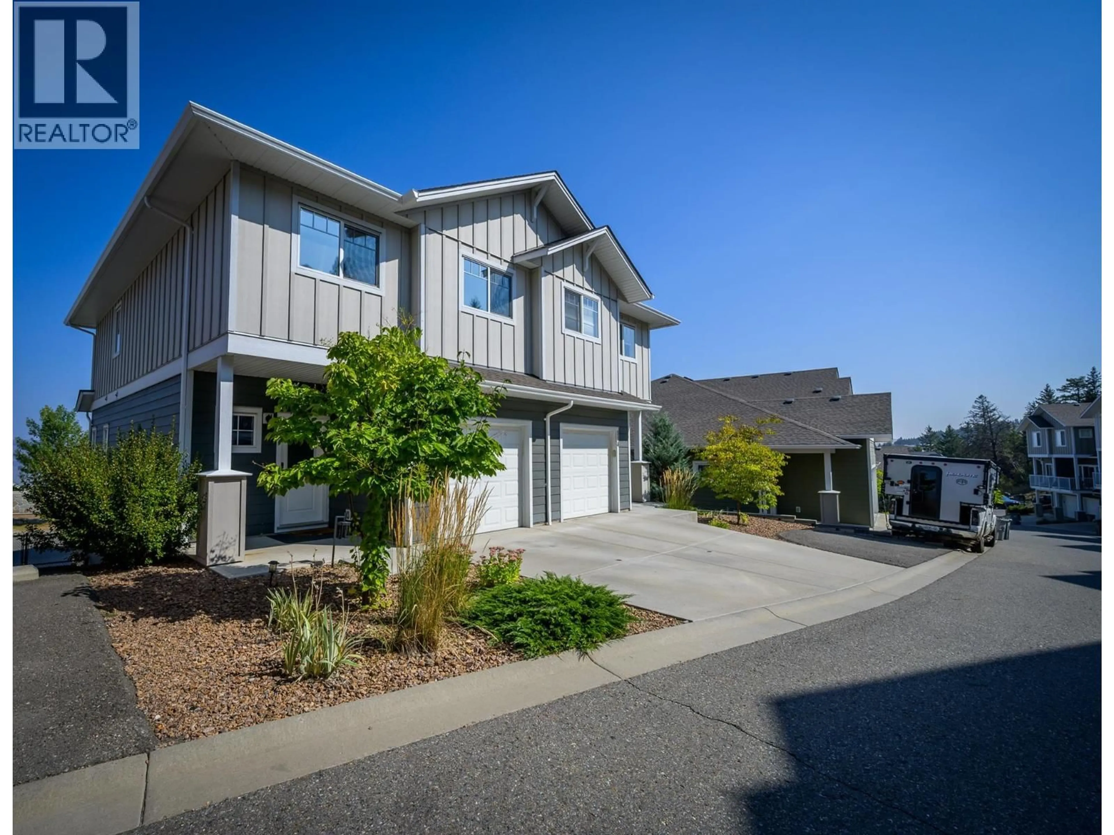 Home with vinyl exterior material, street for 116 - 1325 ABERDEEN DRIVE, Kamloops British Columbia V1S0C7