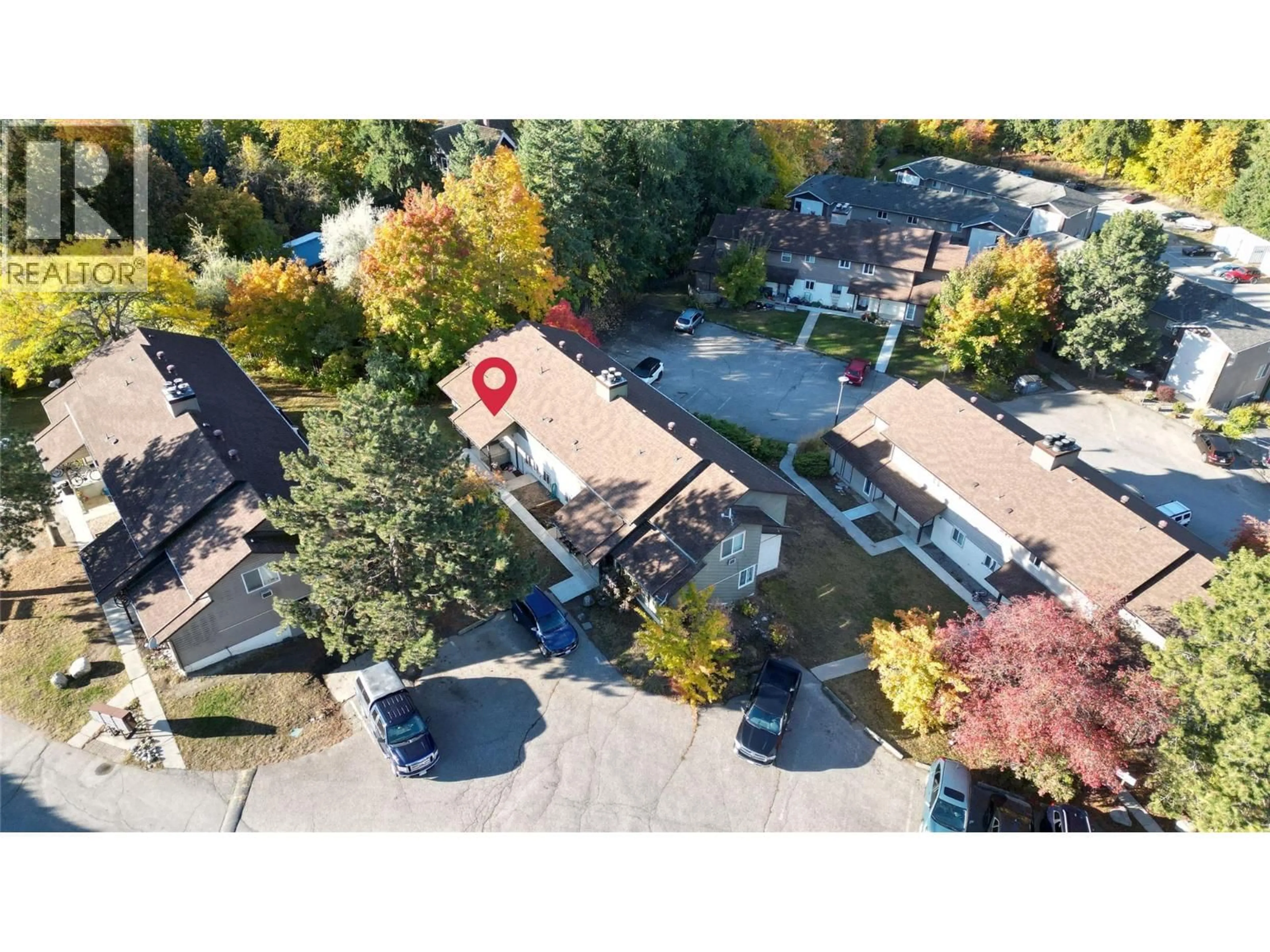 A pic from outside/outdoor area/front of a property/back of a property/a pic from drone, street for 503 - 1451 1 AVENUE NORTHEAST, Salmon Arm British Columbia V1E1N8