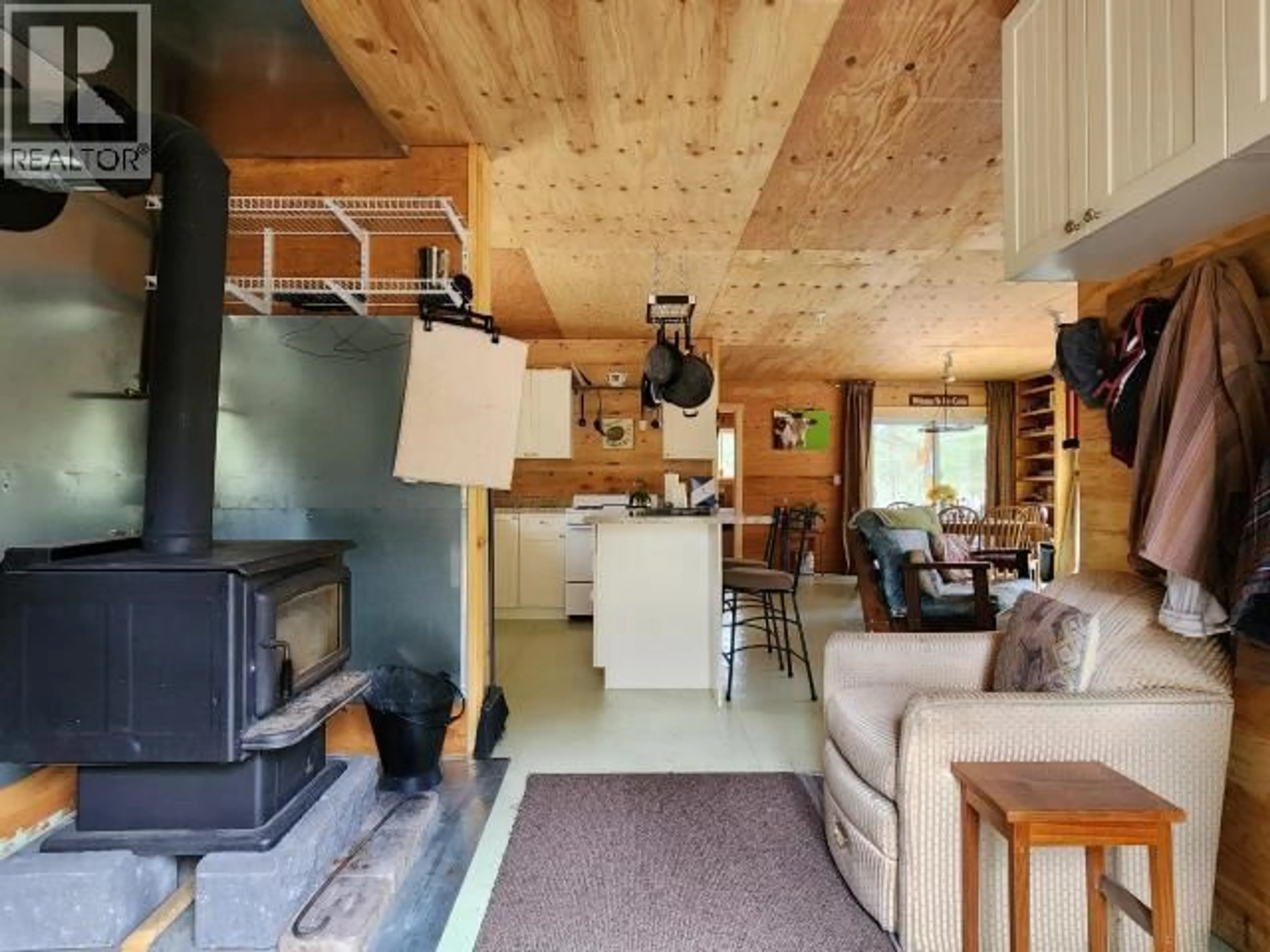 Living room with furniture, wood/laminate floor for 3848/3849 HUTCHISON ROAD, Clinton British Columbia V0K1H1