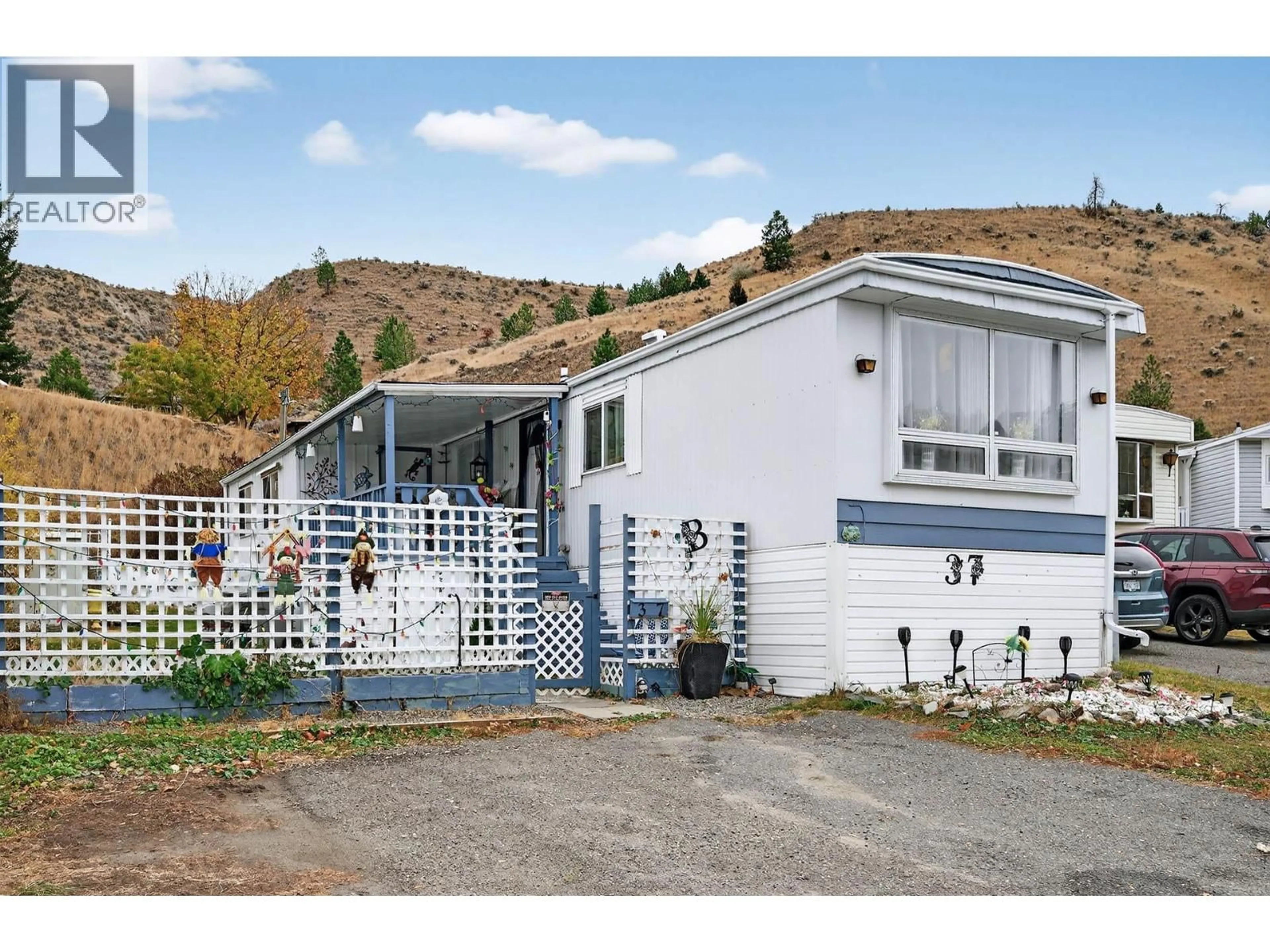 Home with vinyl exterior material, mountain view for 37 - 1175 ROSE HILL ROAD, Kamloops British Columbia V2E1G9