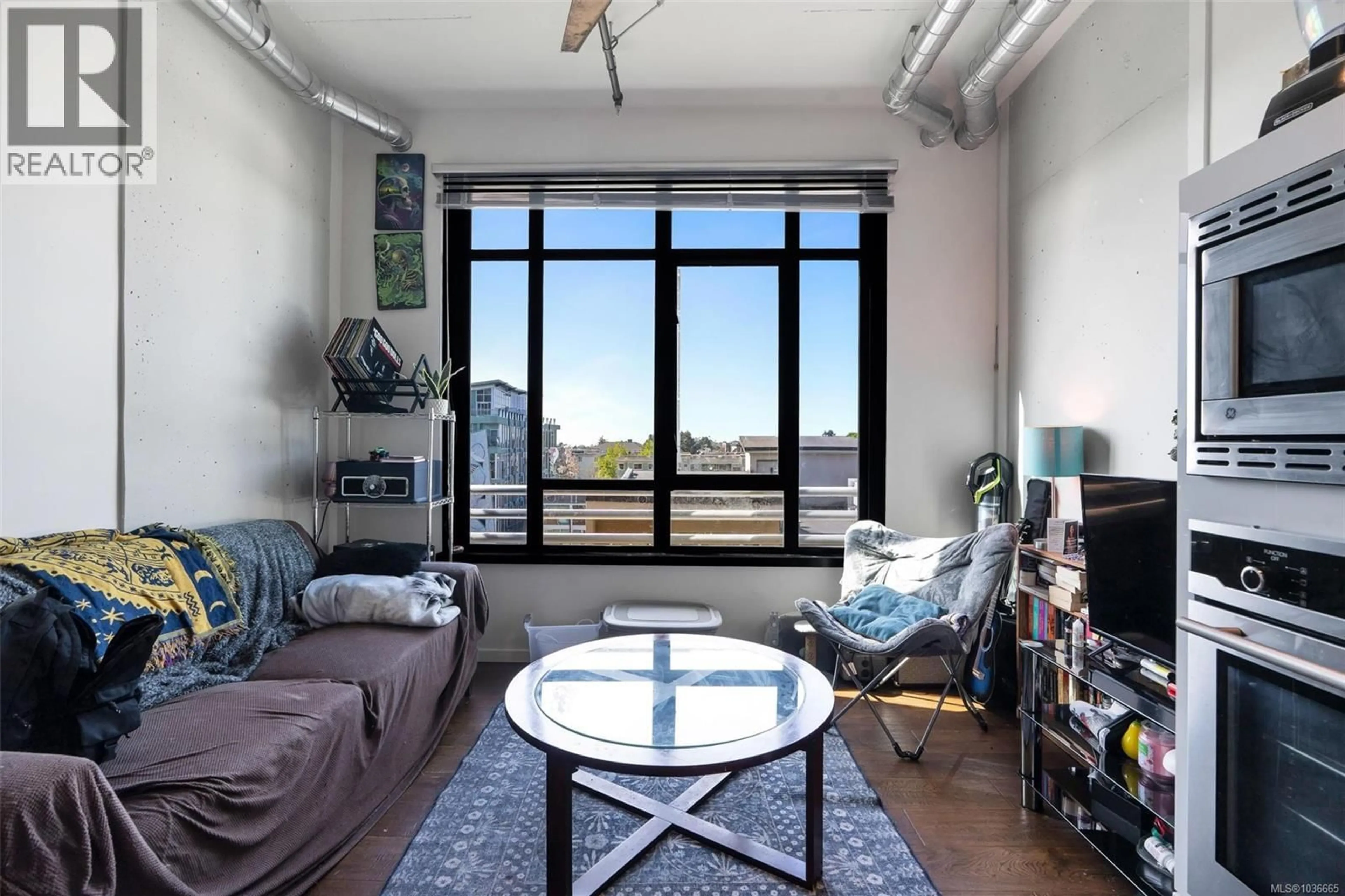 Living room with furniture, unknown for 610 - 1029 VIEW STREET, Victoria British Columbia V8V0C9