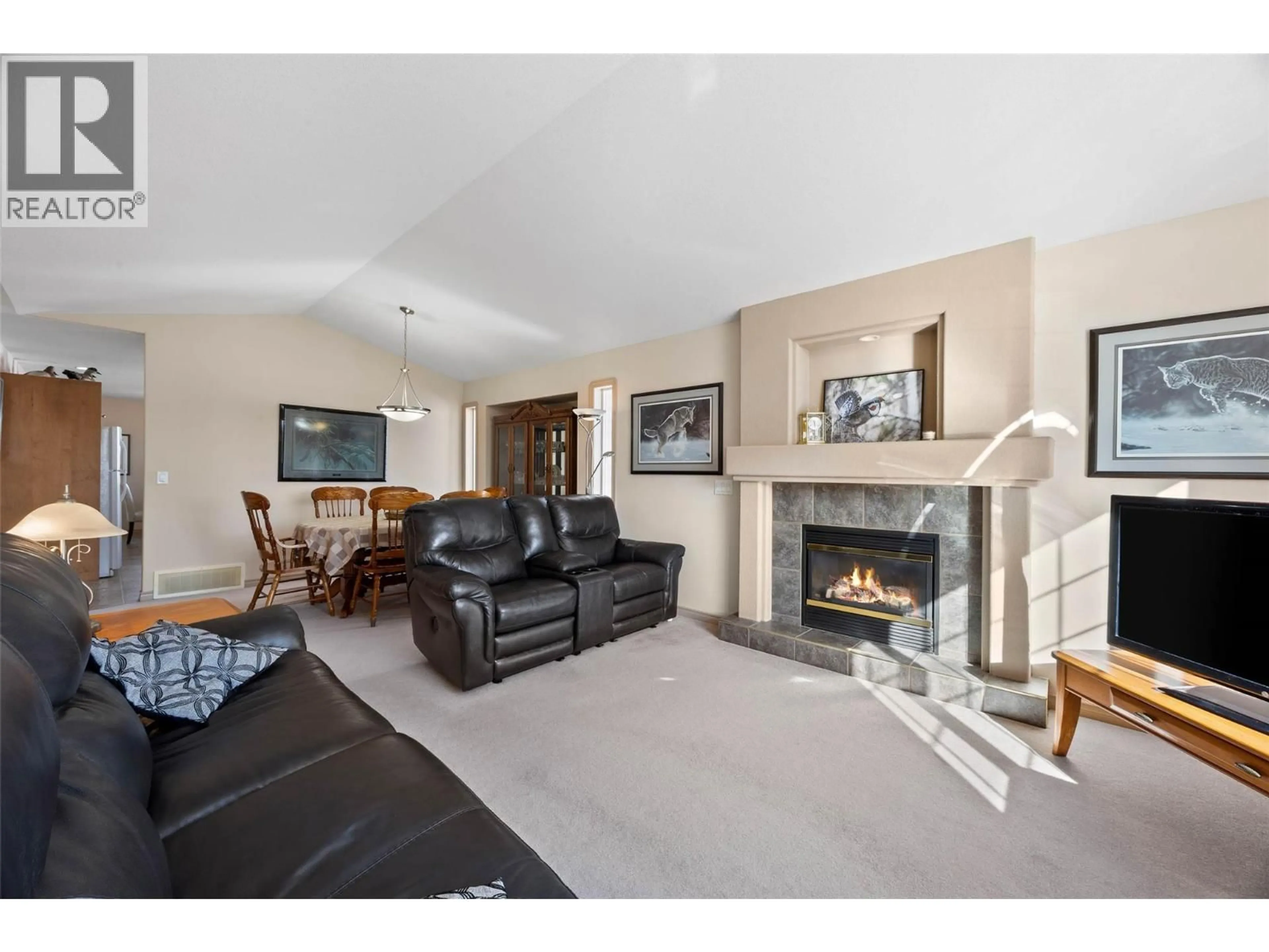 Living room with furniture, unknown for 2434 ABBEYGLEN WAY, Kamloops British Columbia V1S1Y7