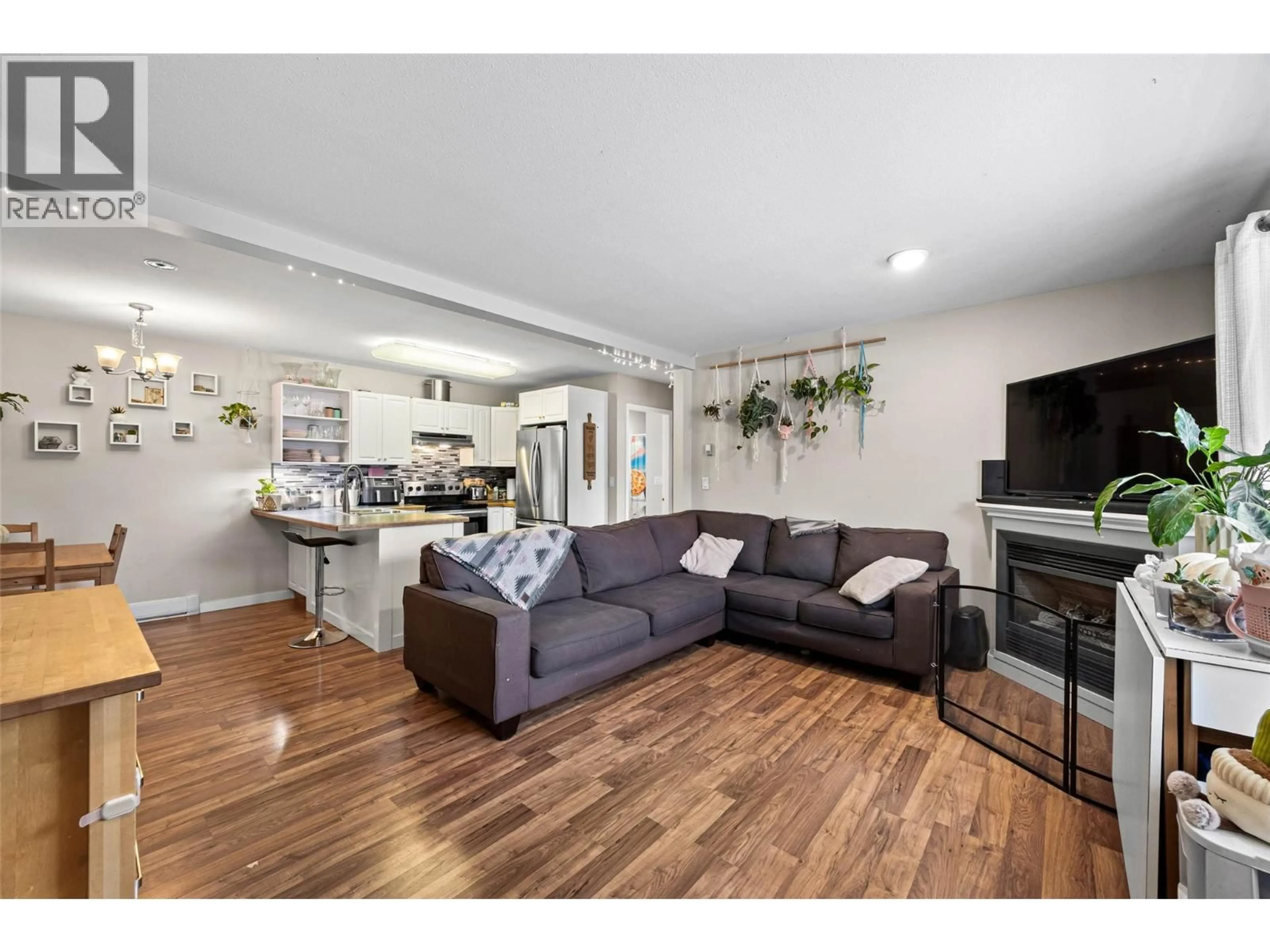 Unknown for 203 - 380 SHEPHERD ROAD, Chase British Columbia V0E1M0