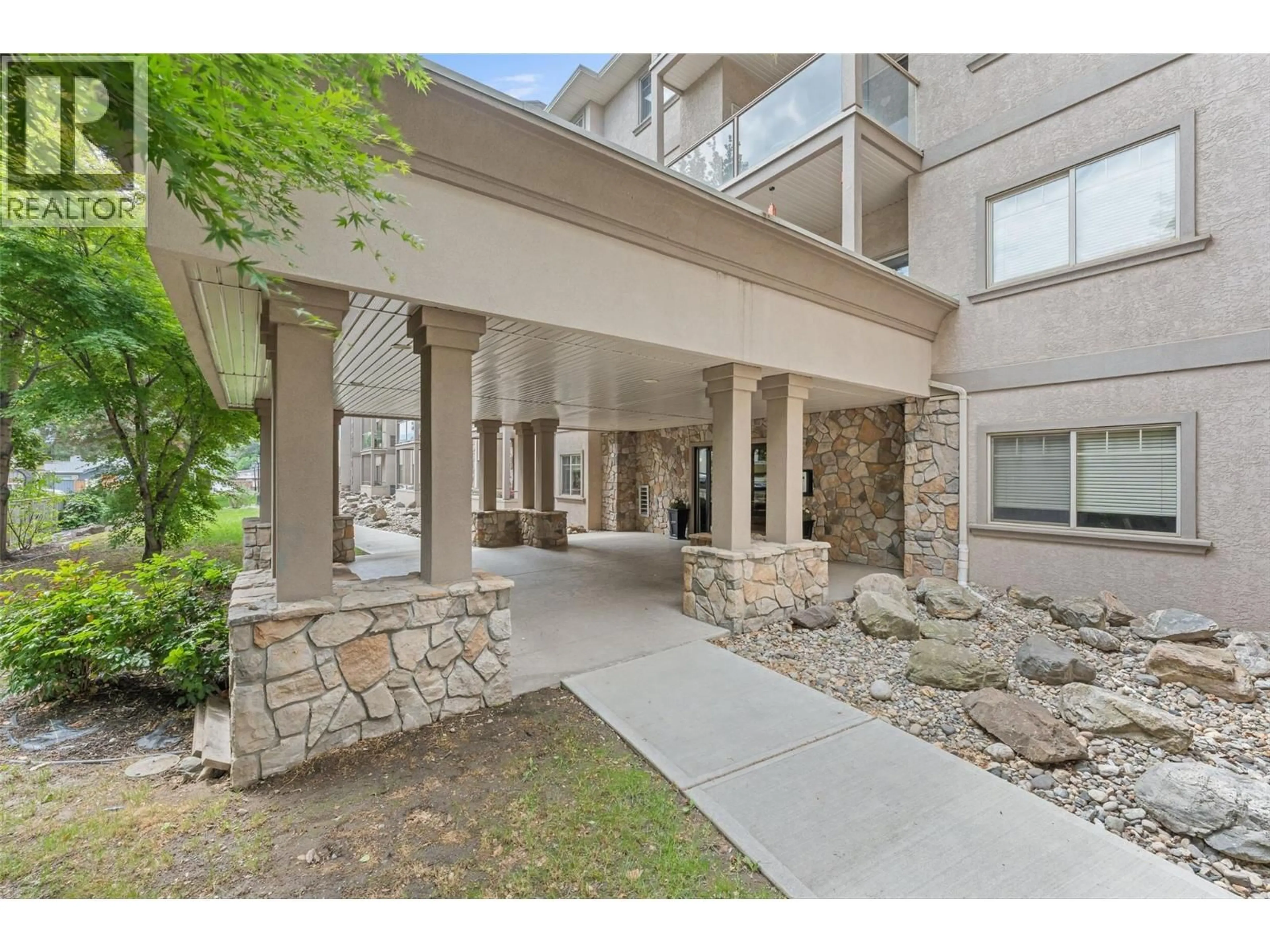 Unknown for 206 - 1007 HARVEY AVENUE, Kelowna British Columbia V1Y6E4
