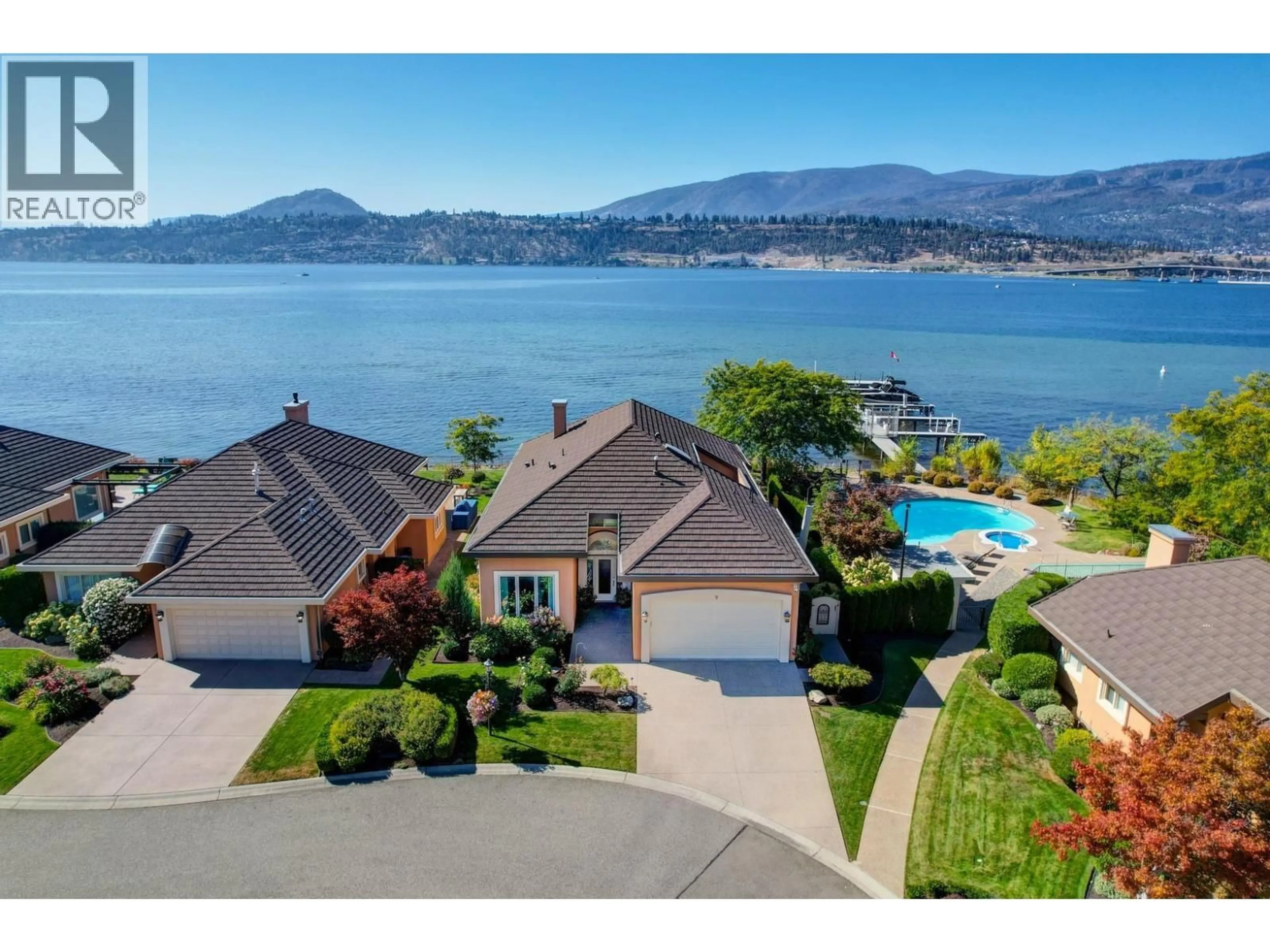 A pic from outside/outdoor area/front of a property/back of a property/a pic from drone, water/lake/river/ocean view for 9 - 2368 ABBOTT STREET, Kelowna British Columbia V1Y9G7
