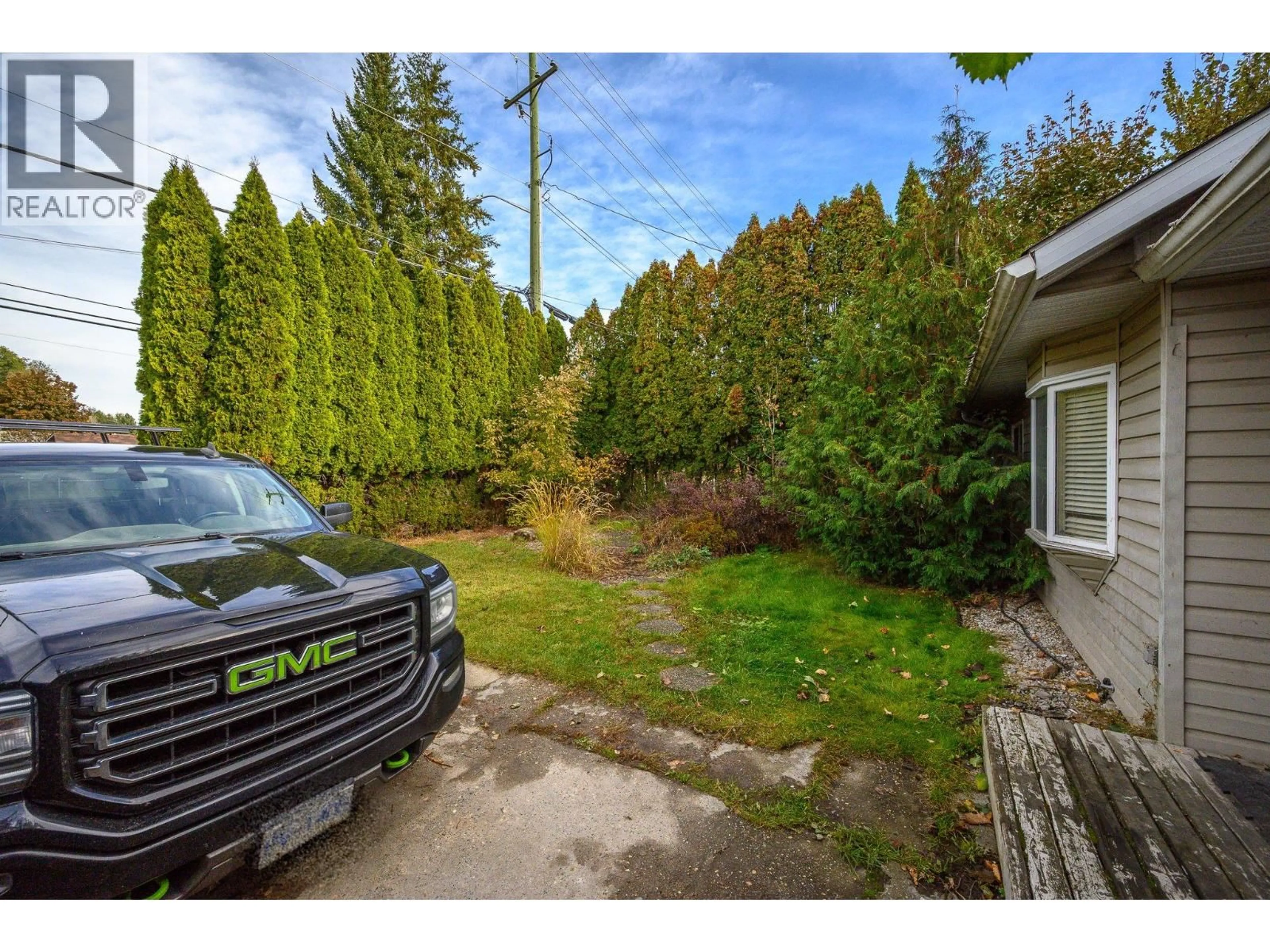 A pic from outside/outdoor area/front of a property/back of a property/a pic from drone, forest/trees view for 3775 WOOD AVENUE, Armstrong British Columbia V0E1B2