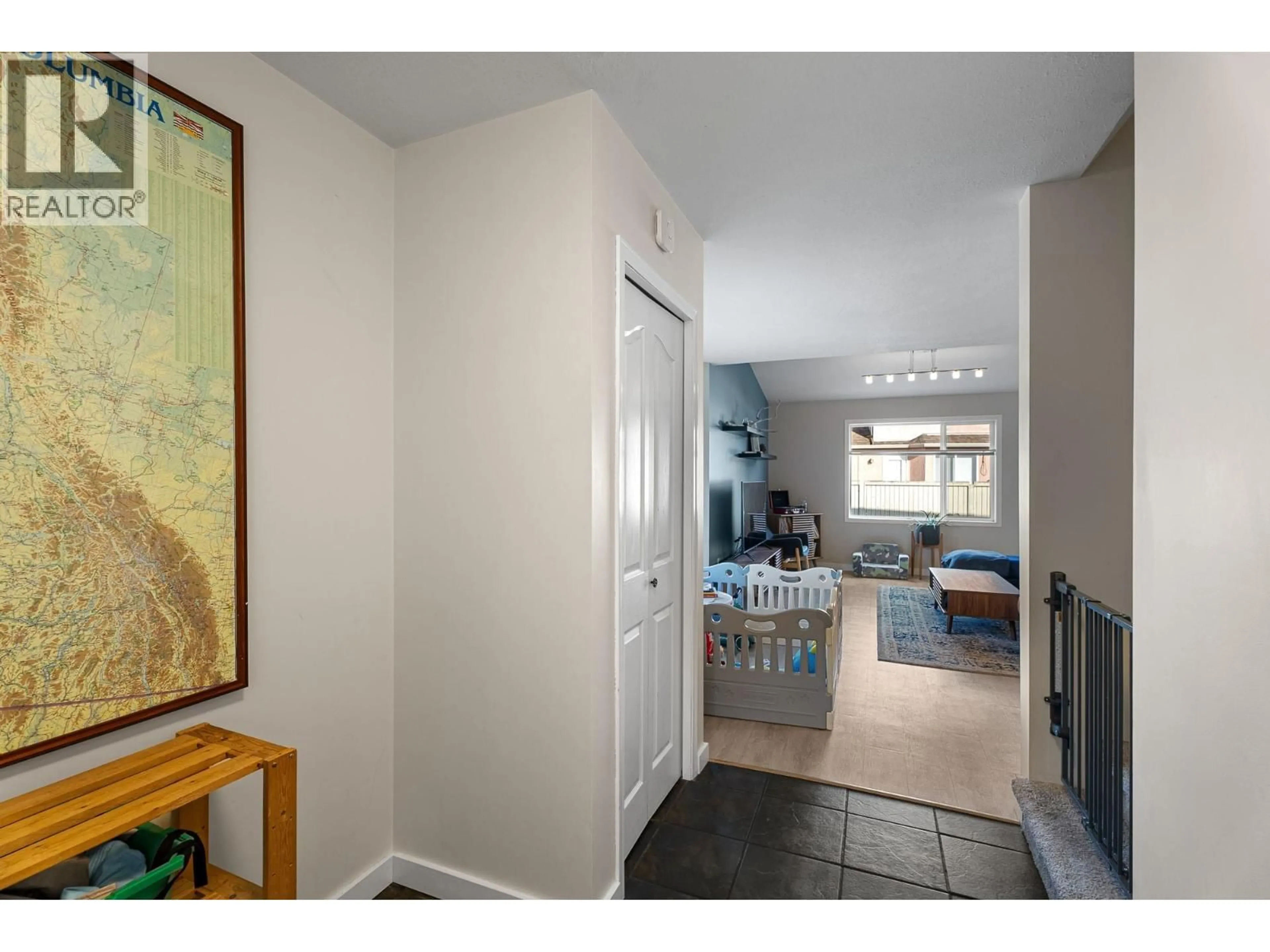 Indoor entryway for 24 - 1749 MENZIES STREET, Merritt British Columbia V1K1A5