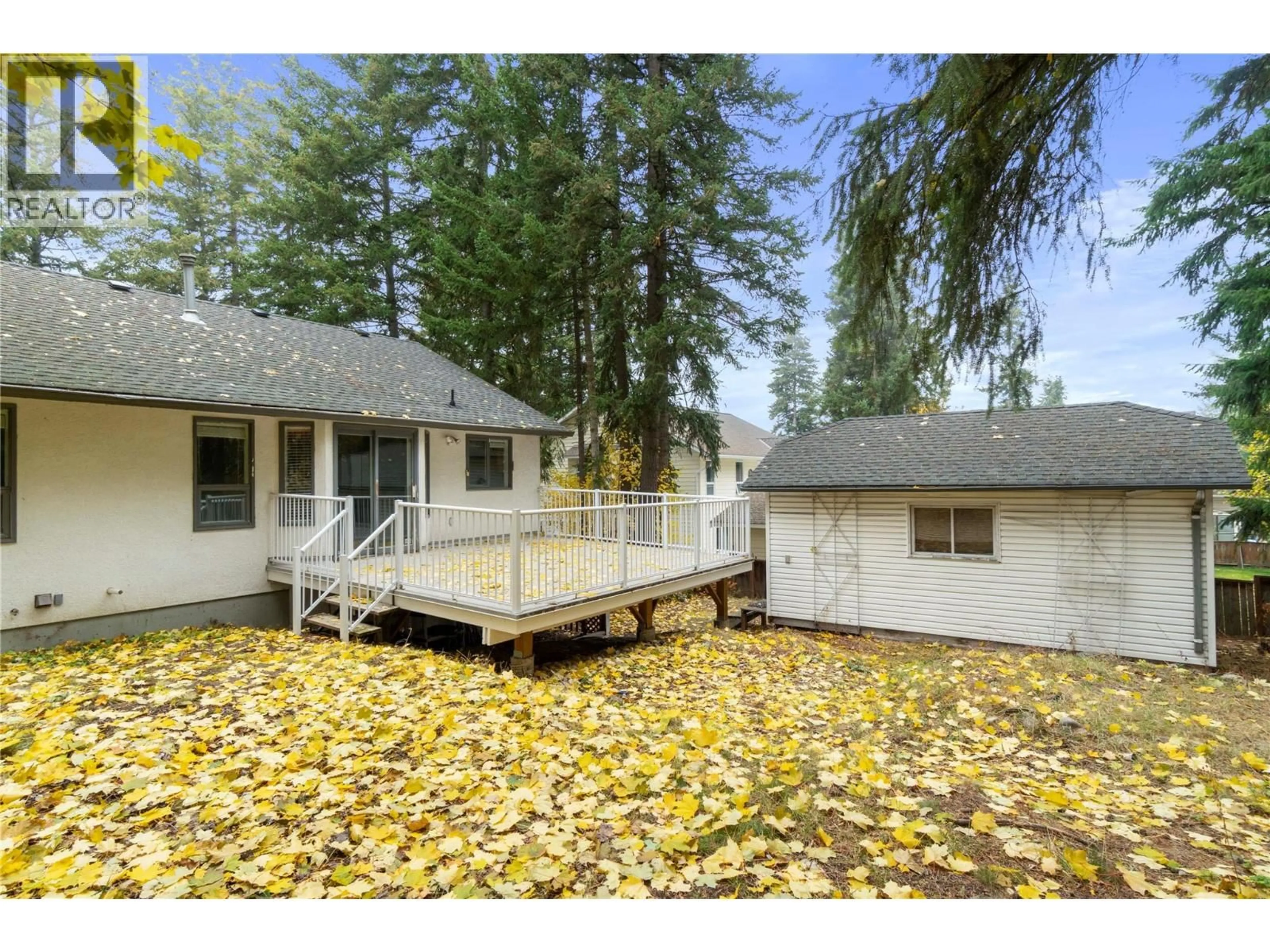 Patio, forest/trees view for 660 25 STREET, Salmon Arm British Columbia V1E1C8