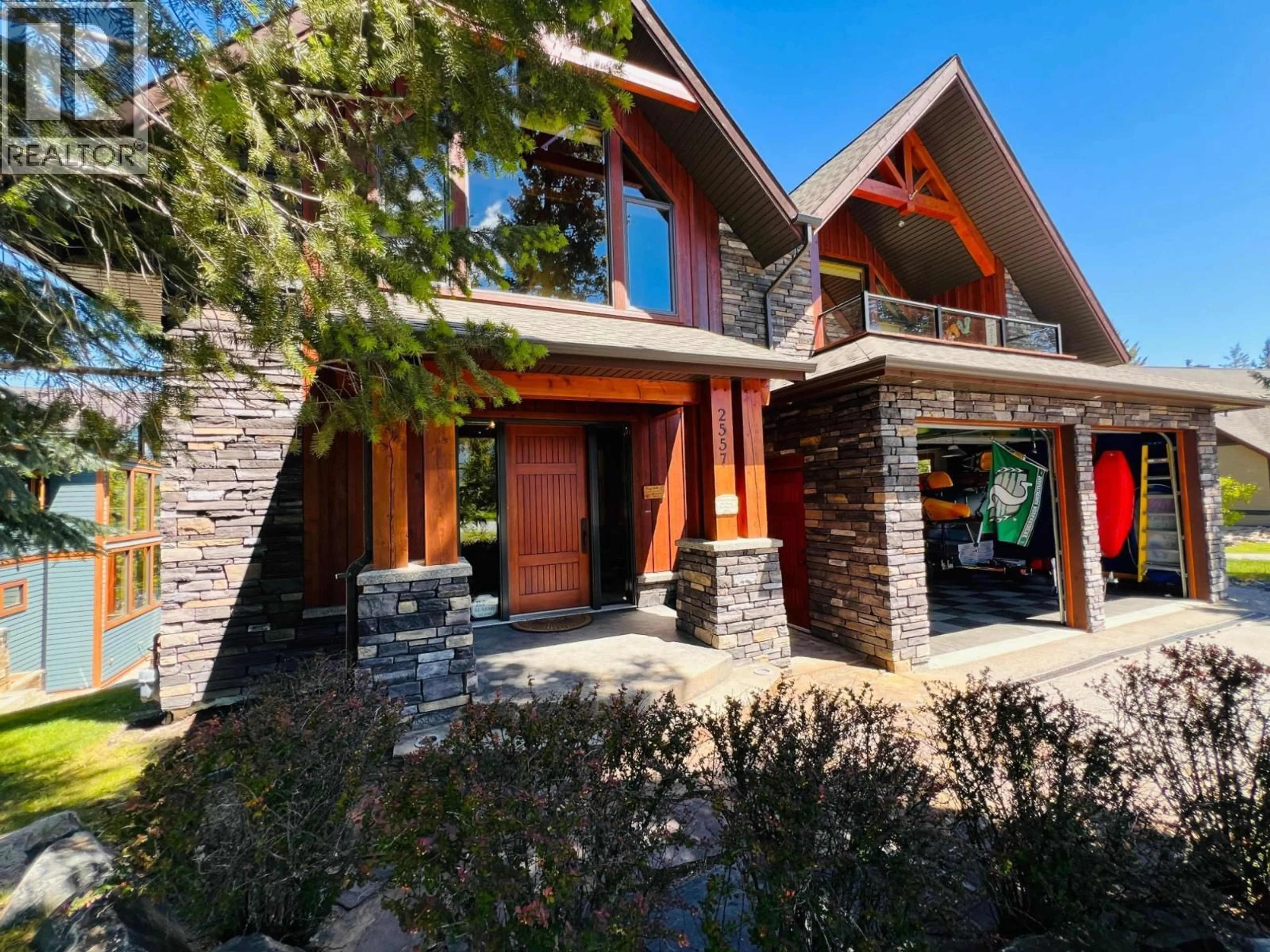 Home with brick exterior material, mountain view for 2557 LEDGEROCK RIDGE, Invermere British Columbia V0A1K6