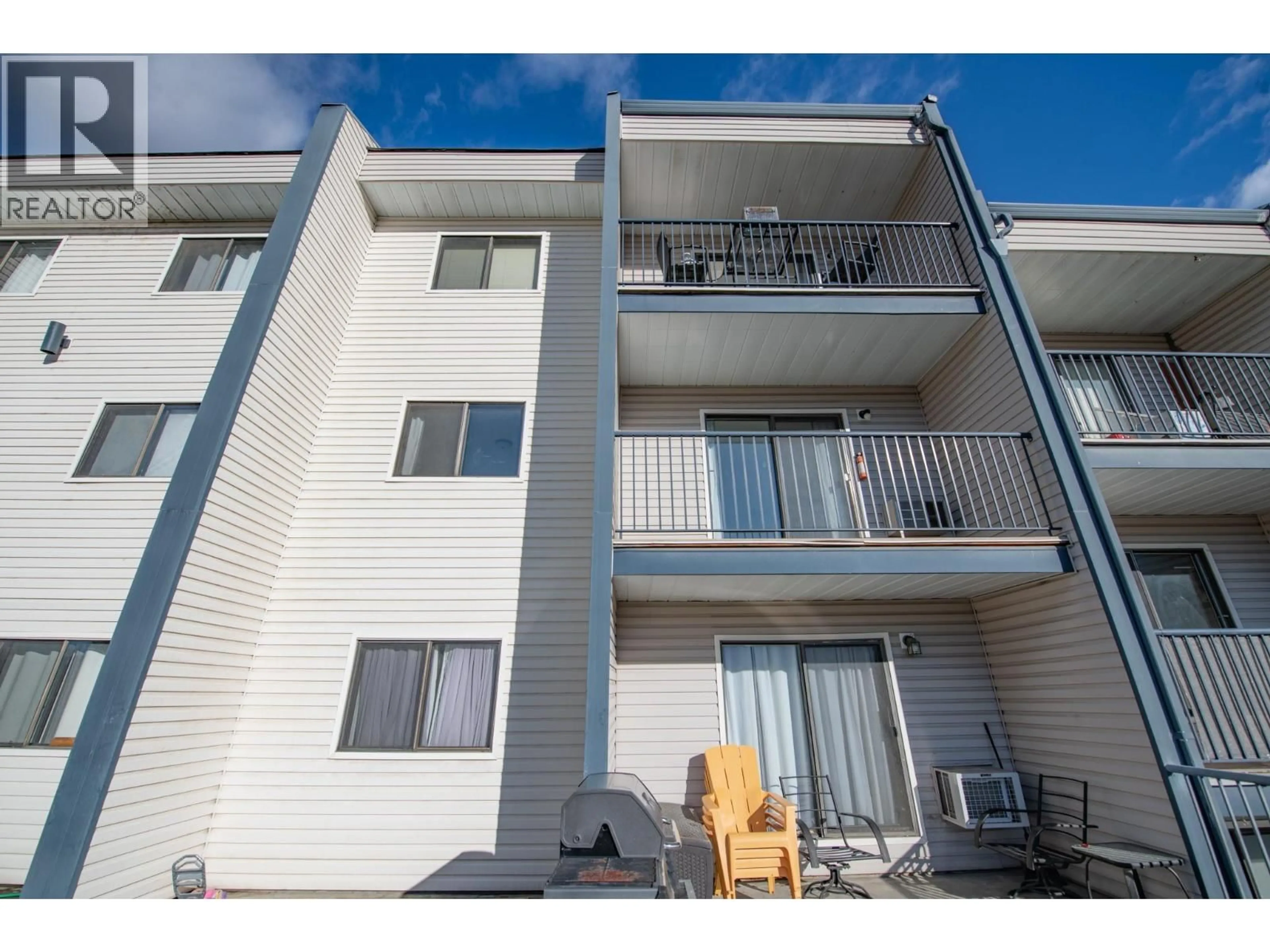 Patio, unknown for 203 - 3901 32 AVENUE, Vernon British Columbia V1T8M3