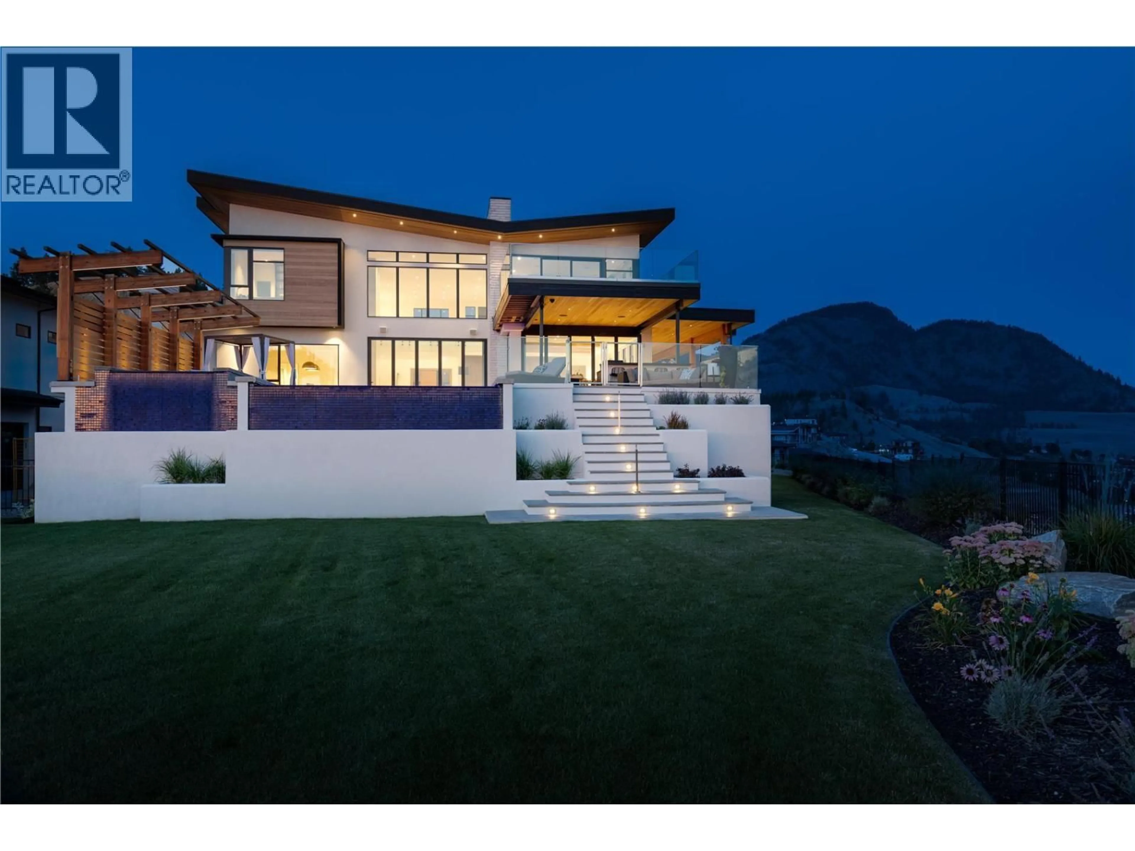 Unknown for 1372 MINE HILL DRIVE, Kelowna British Columbia V1P1S5