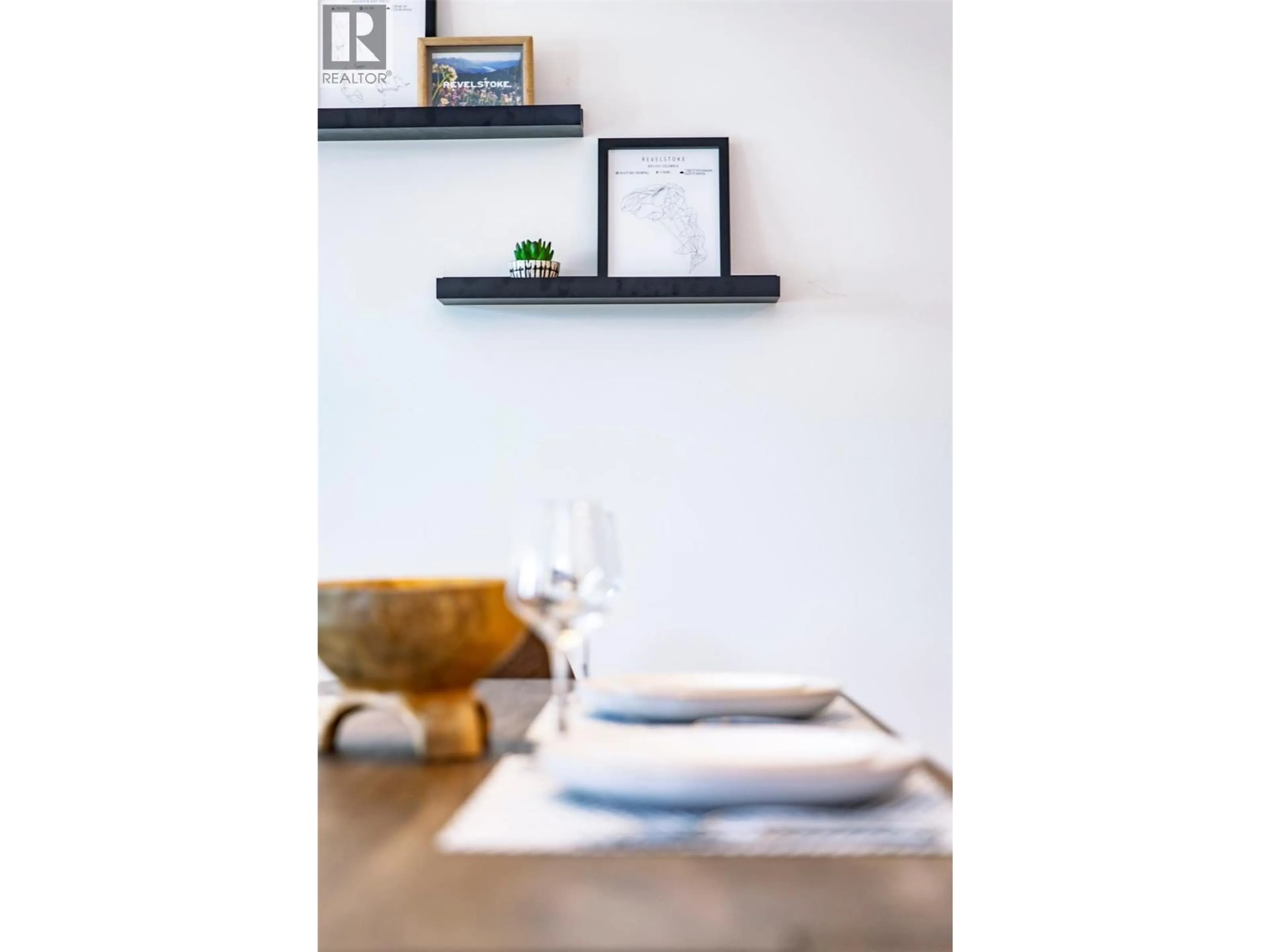 Unknown for 3405 - 1701 COURSIER AVENUE, Revelstoke British Columbia V0E2S0