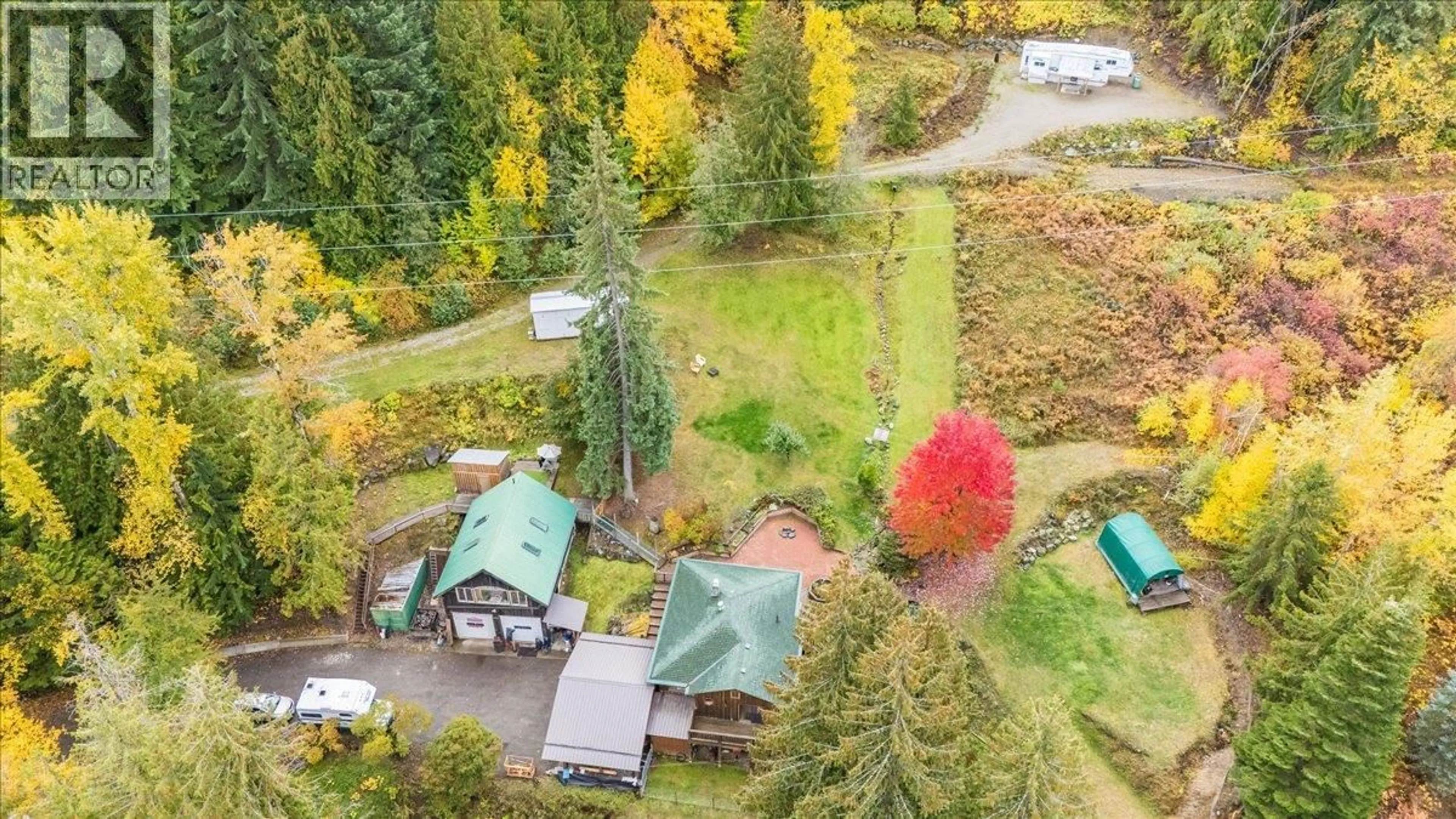 A pic from outside/outdoor area/front of a property/back of a property/a pic from drone, forest/trees view for 3330 KENVILLE MINE ROAD, Nelson British Columbia V1L6V6